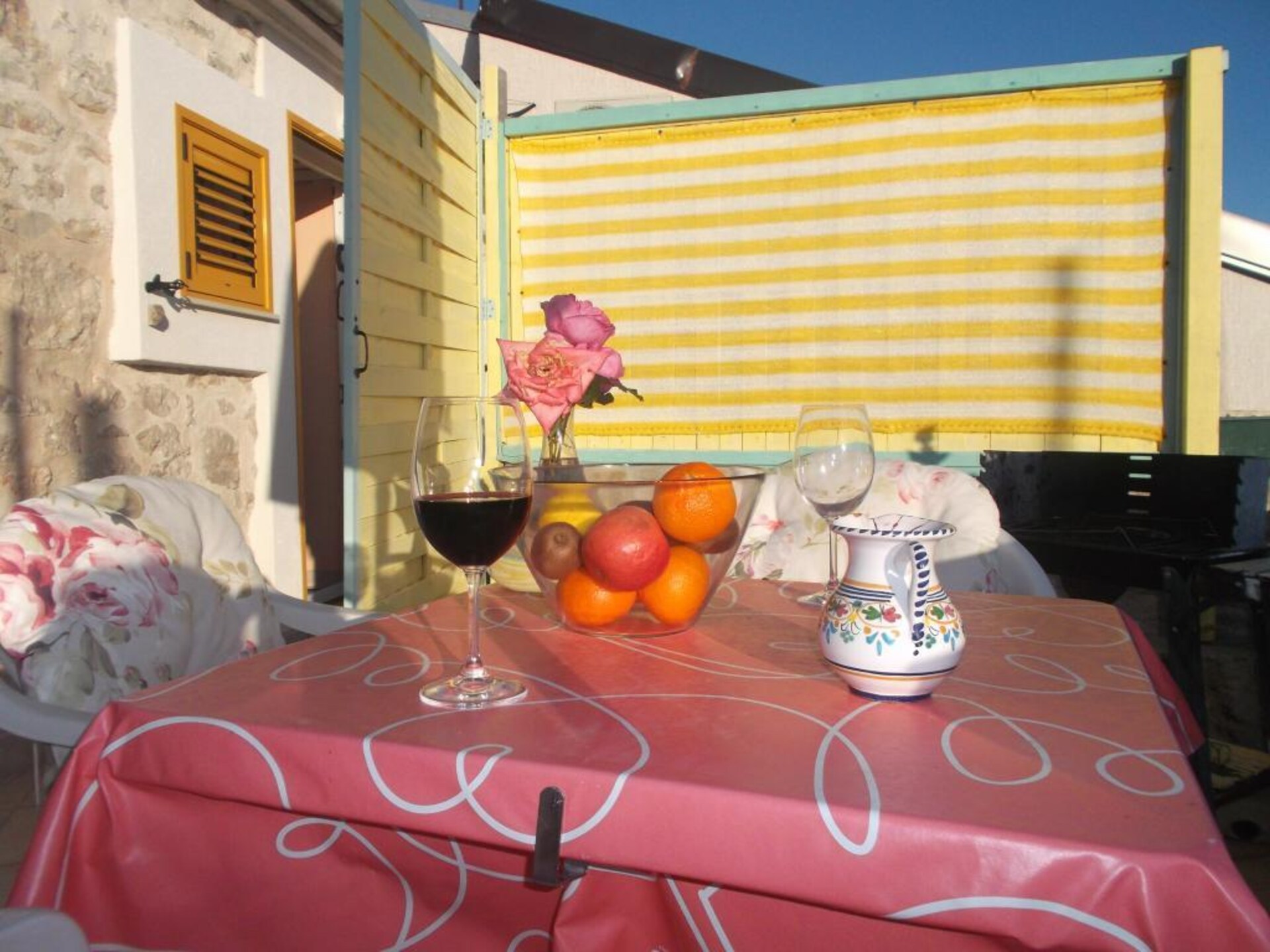 Op 500 m van het strand: Comfortabel appartement op Murter - foto 24