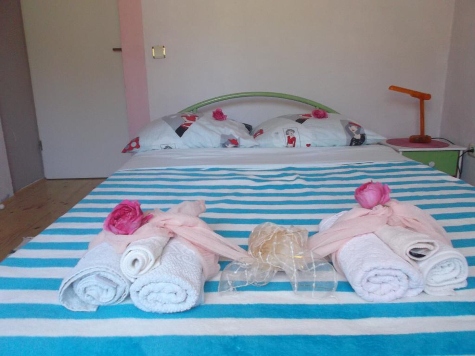 Op 500 m van het strand: Comfortabel appartement op Murter - foto 5