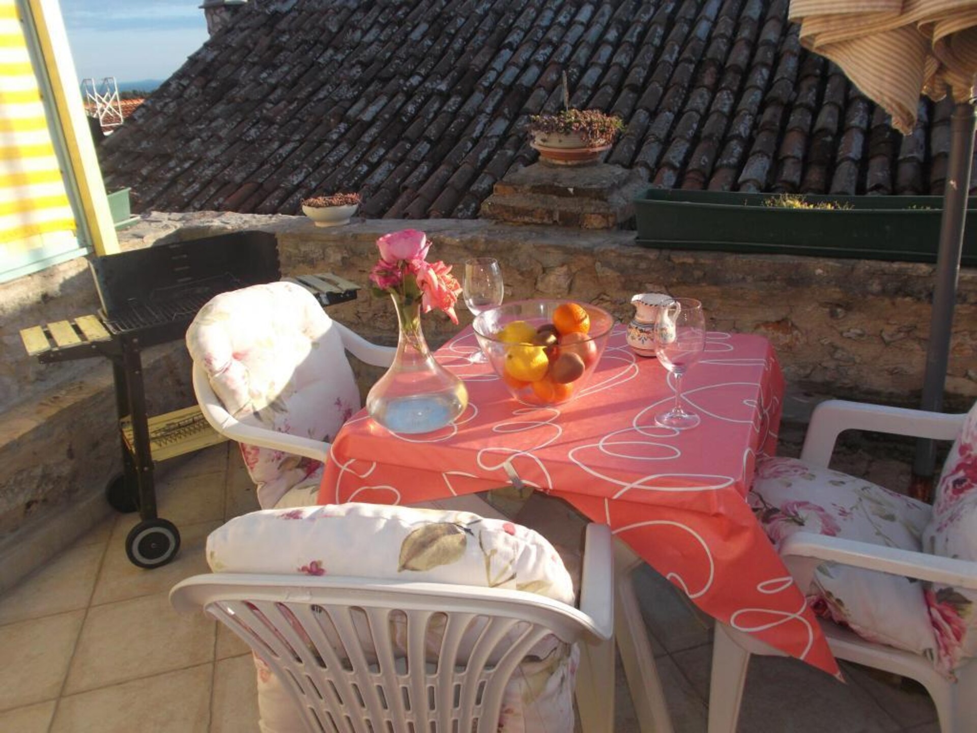 Op 500 m van het strand: Comfortabel appartement op Murter - foto 23