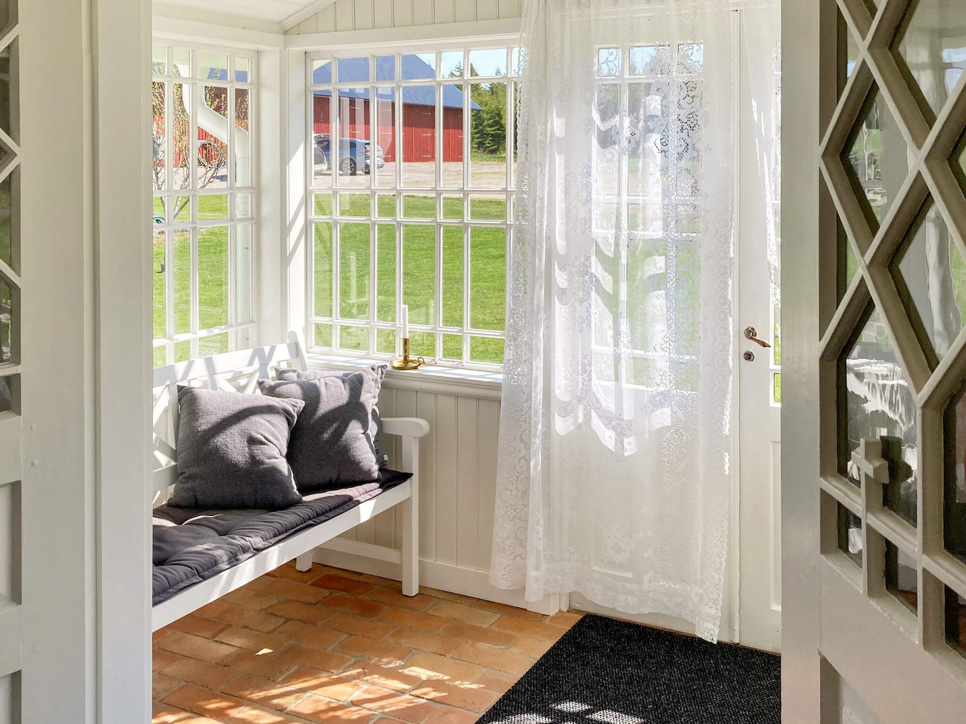 Authentiek Zweeds vakantiehuis aan privé vijver bij Ulricehamn - foto 6