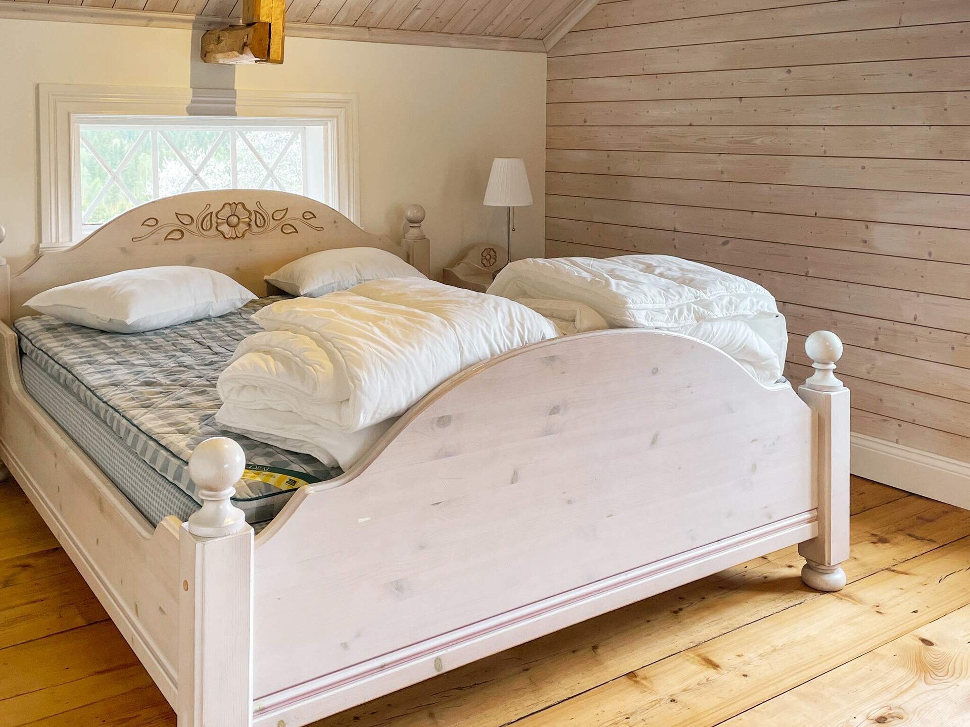 Authentiek Zweeds vakantiehuis aan privé vijver bij Ulricehamn - foto 15