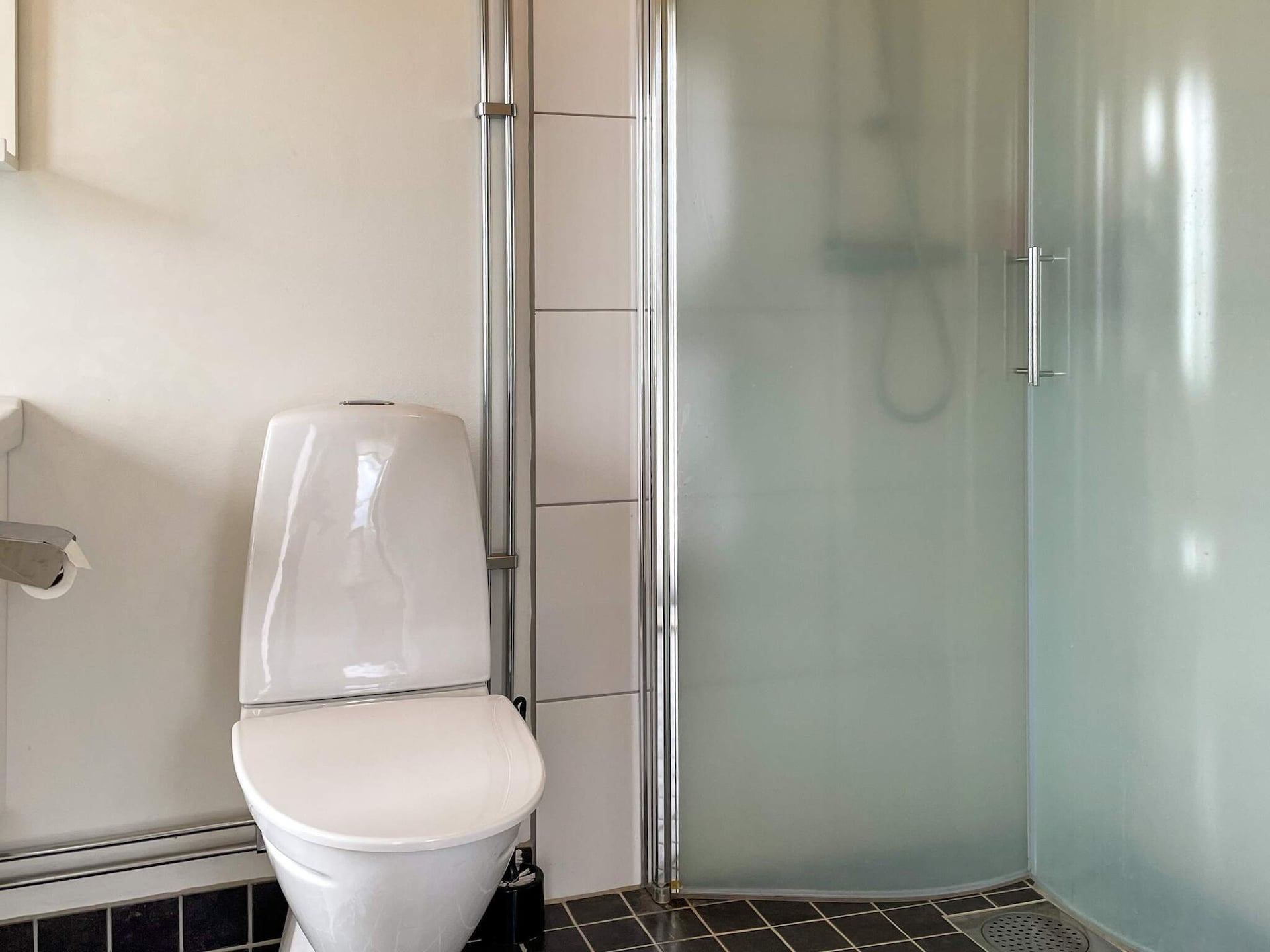 Authentiek Zweeds vakantiehuis aan privé vijver bij Ulricehamn - foto 21