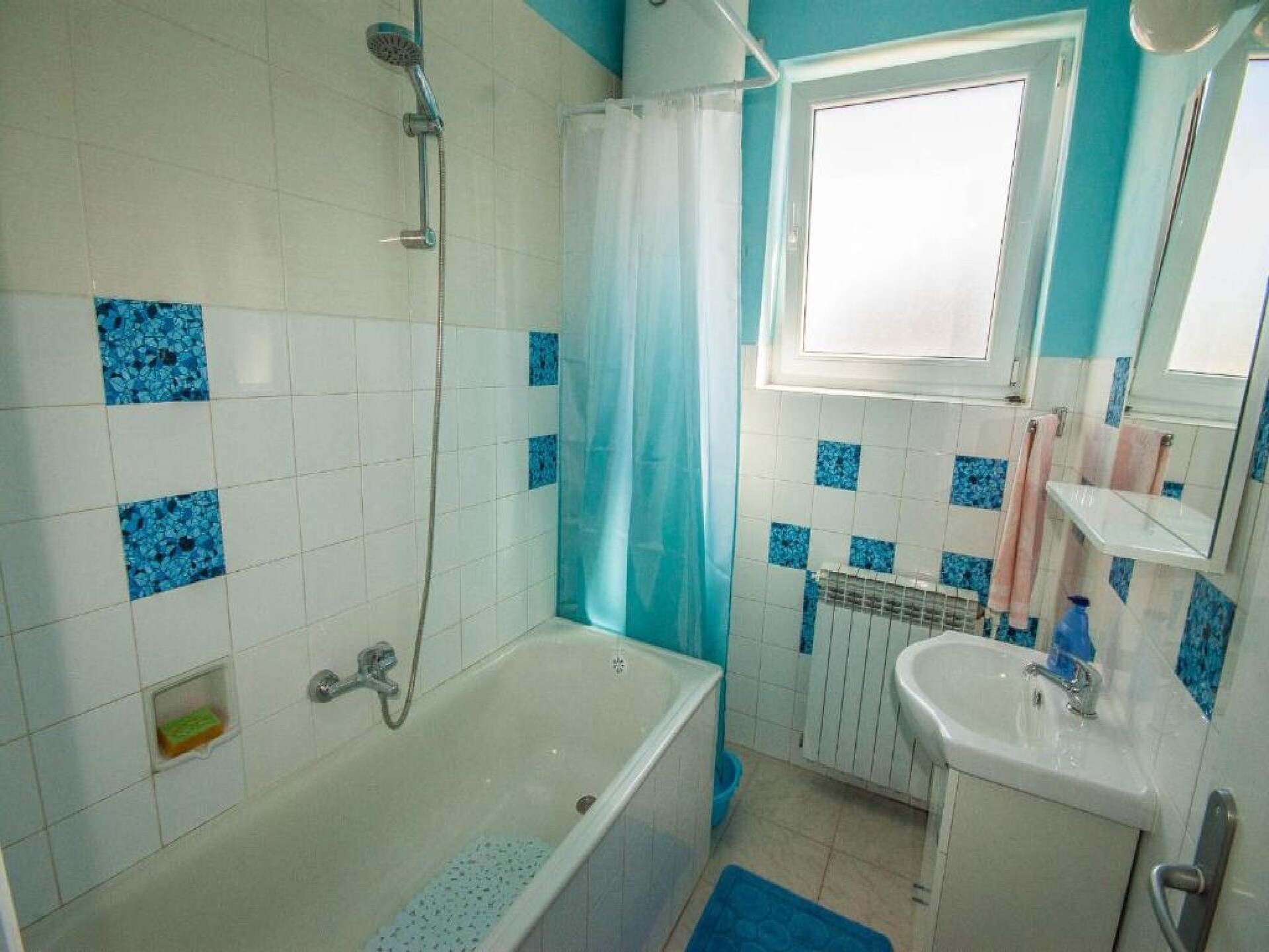 Comfortabel appartement voor 4 met overdekt terras, vlakbij strand Zadar - foto 15