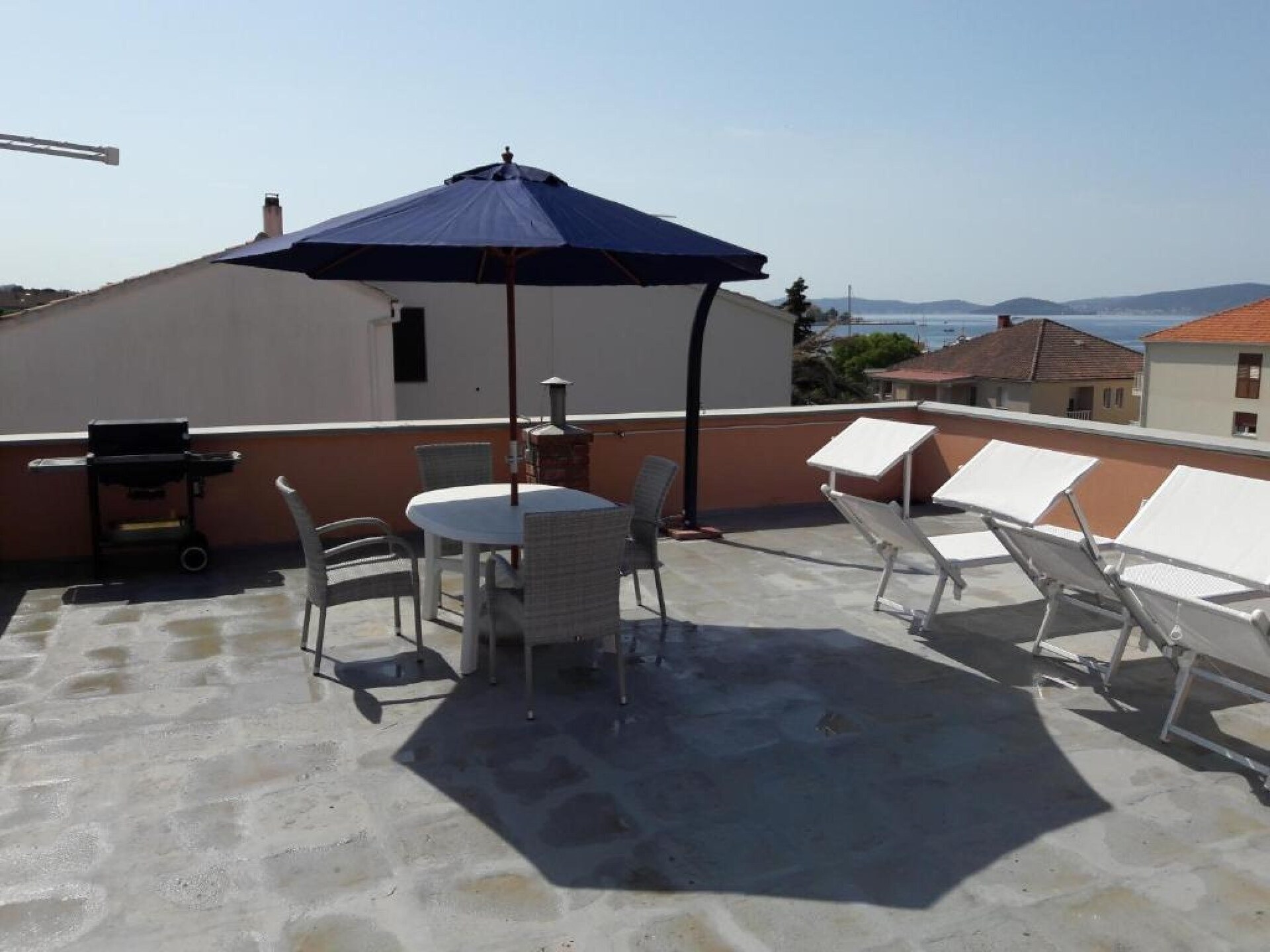 Comfortabel appartement voor 4 met overdekt terras, vlakbij strand Zadar - foto 46