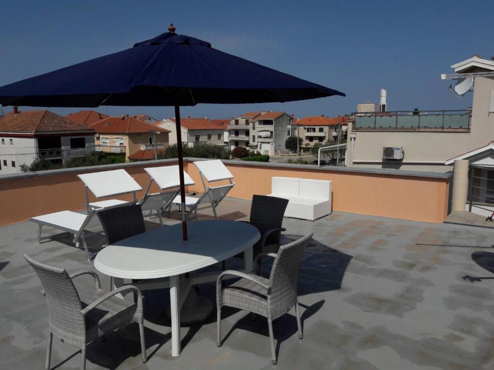 Comfortabel appartement voor 4 met overdekt terras, vlakbij strand Zadar - foto 45