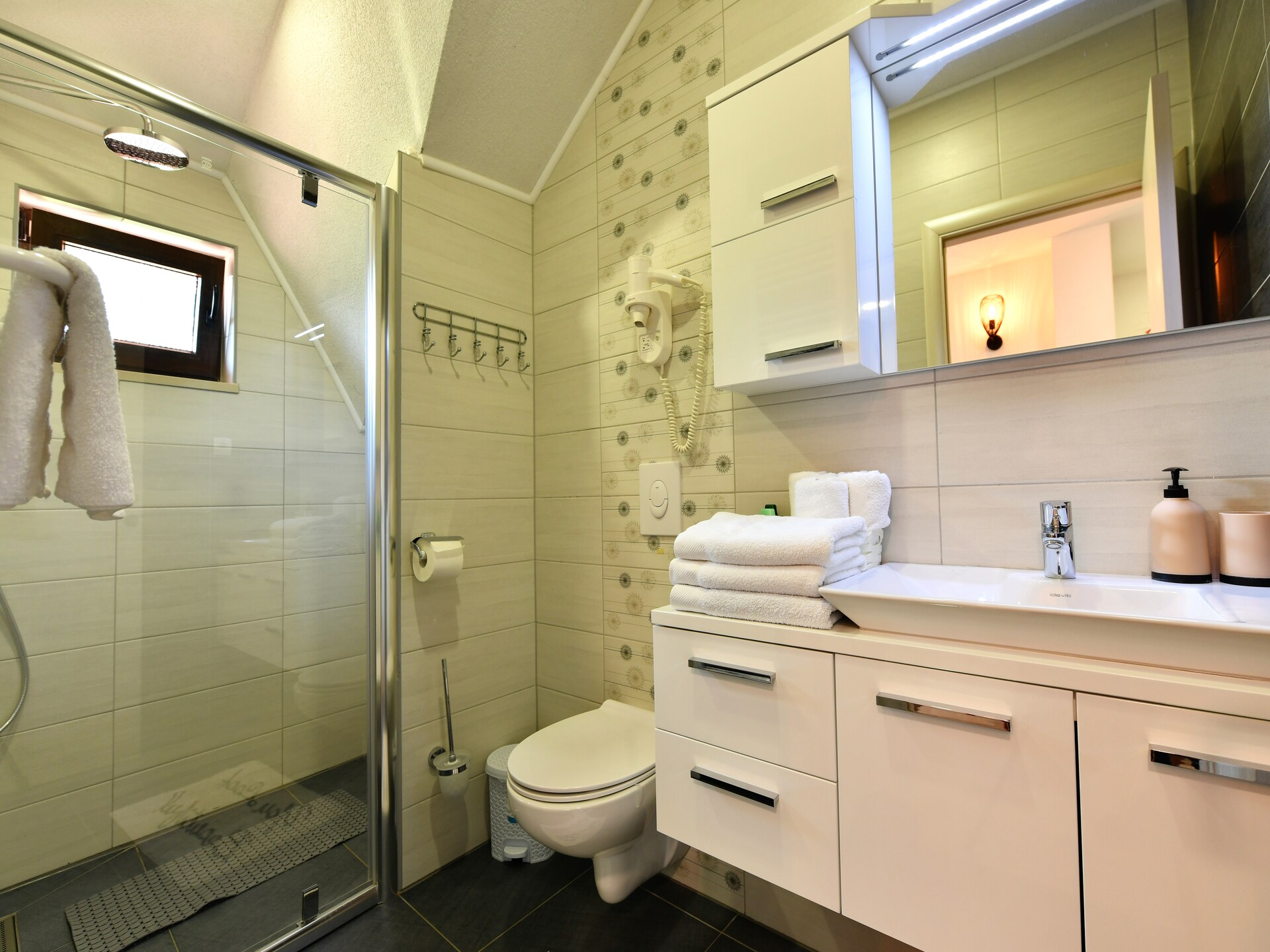 Knus appartement aan de rivier Korana bij Plitvička Vrela - foto 17