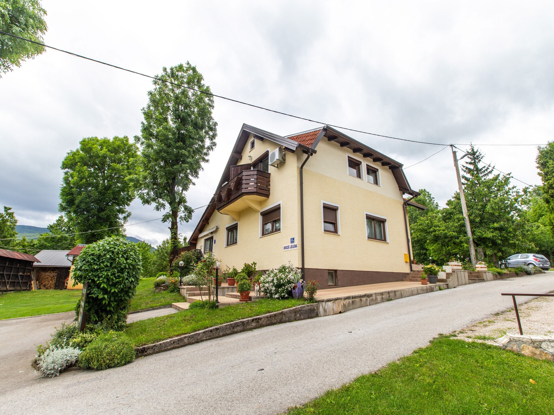 Knus appartement aan de rivier Korana bij Plitvička Vrela - foto 1