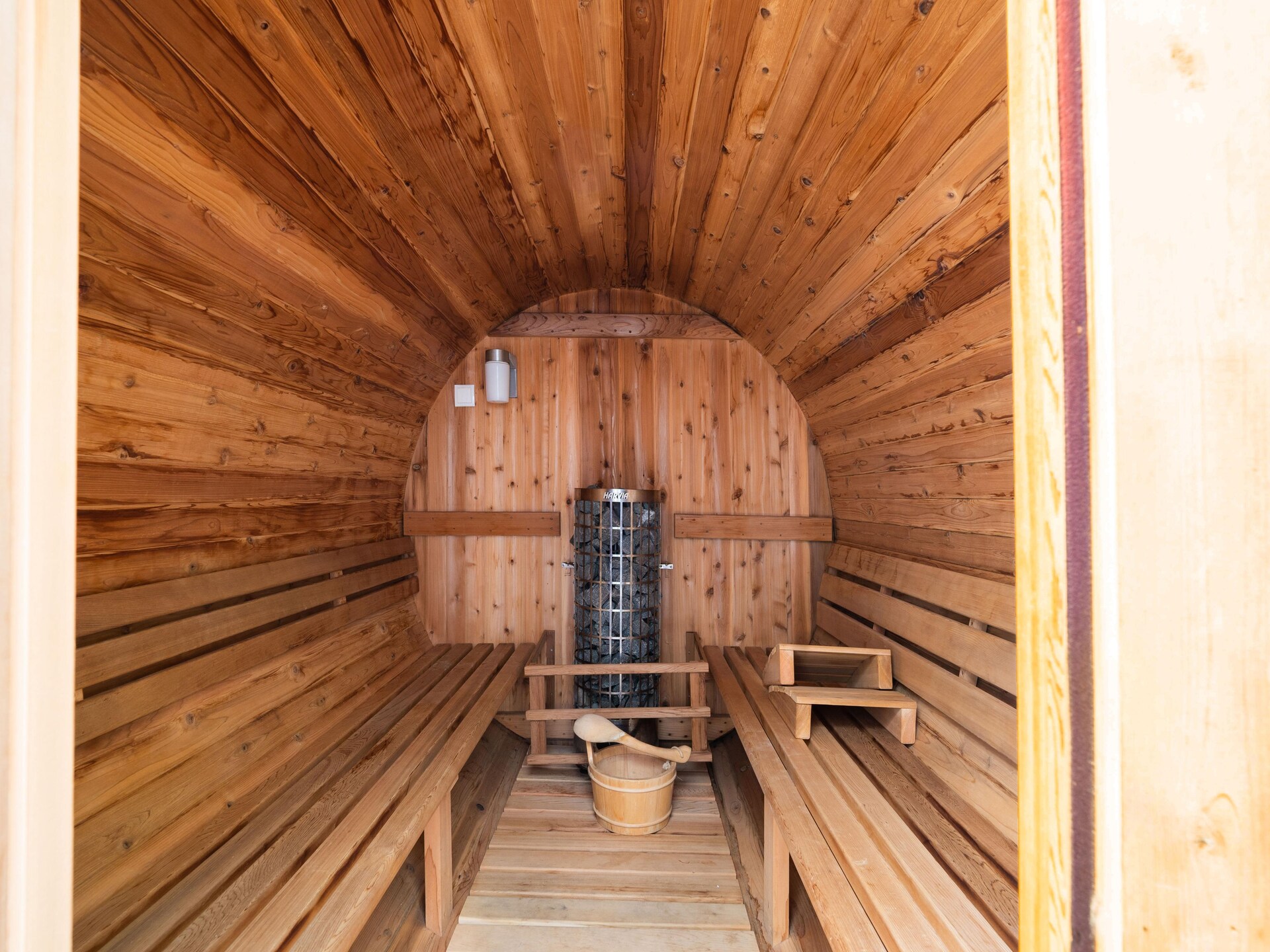 Luxe wellnessvakantiehuis met sauna in bosrijk Bergen - foto 32