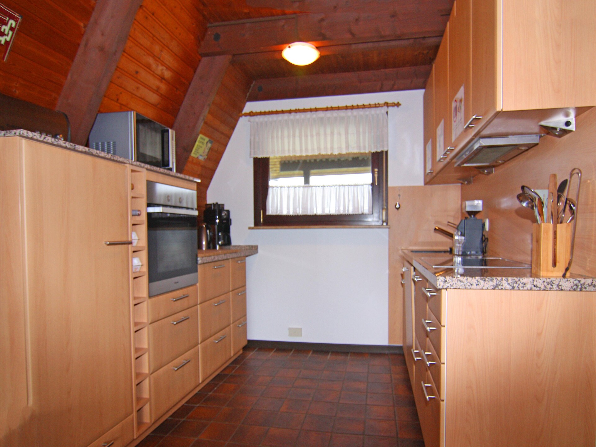 Nurdachhaus Krusendorf: Gezellig vakantiehuis met open haard, 150m van zee - foto 16