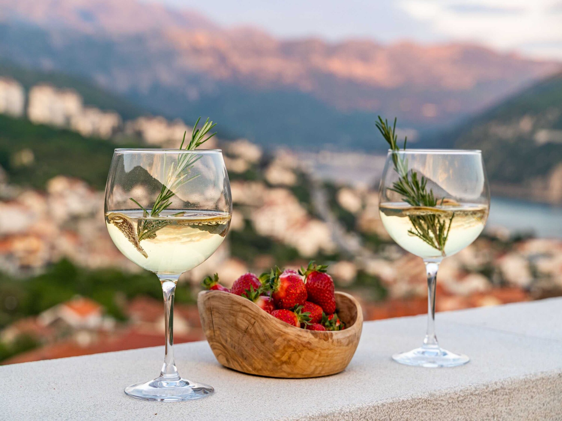 Rustiek appartement met gedeeld zwembad en bergzicht nabij Dubrovnik - foto 37