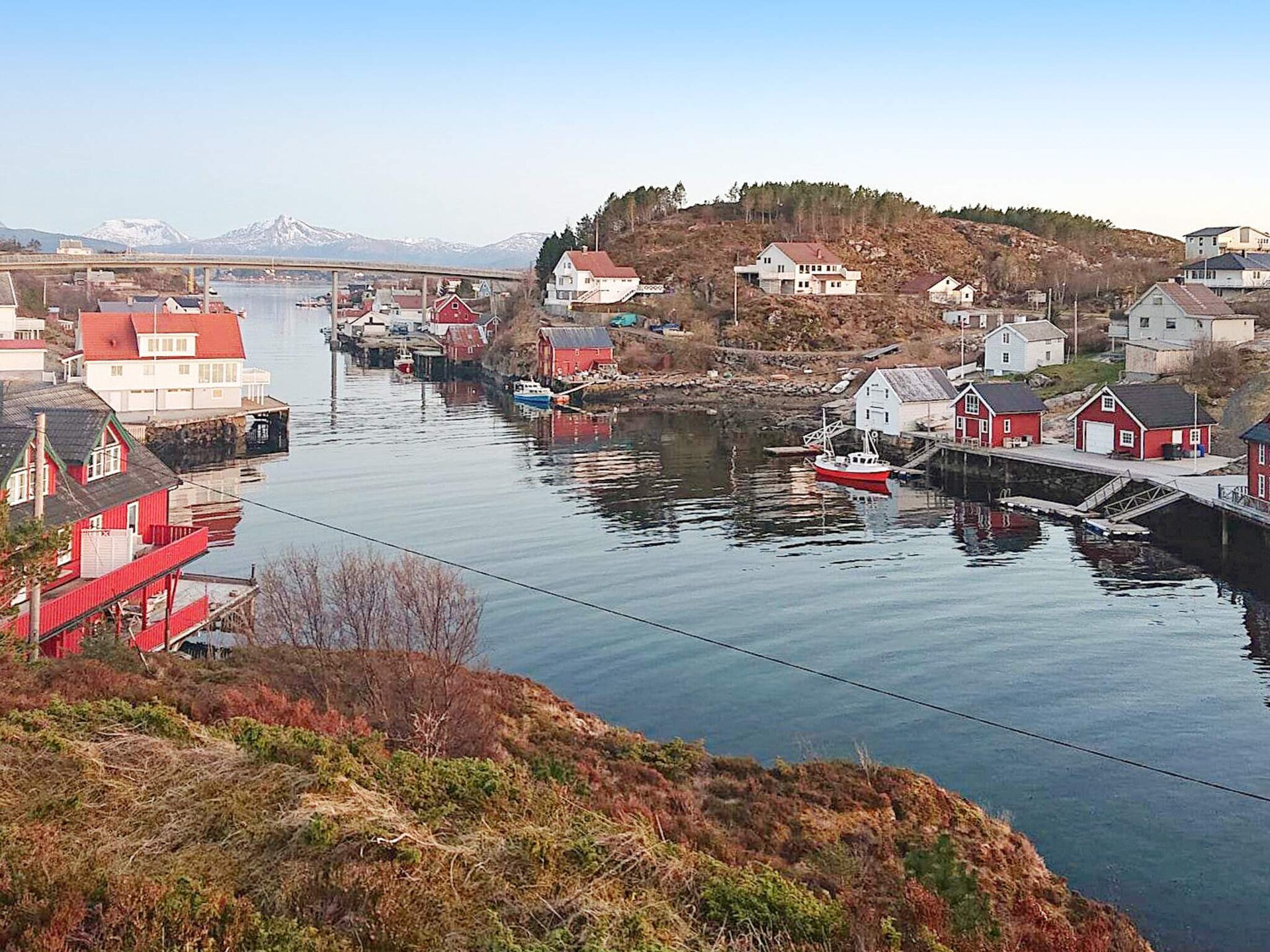 Op 500 m van de piste: sfeervol vakantiehuis in Averøy - foto 39