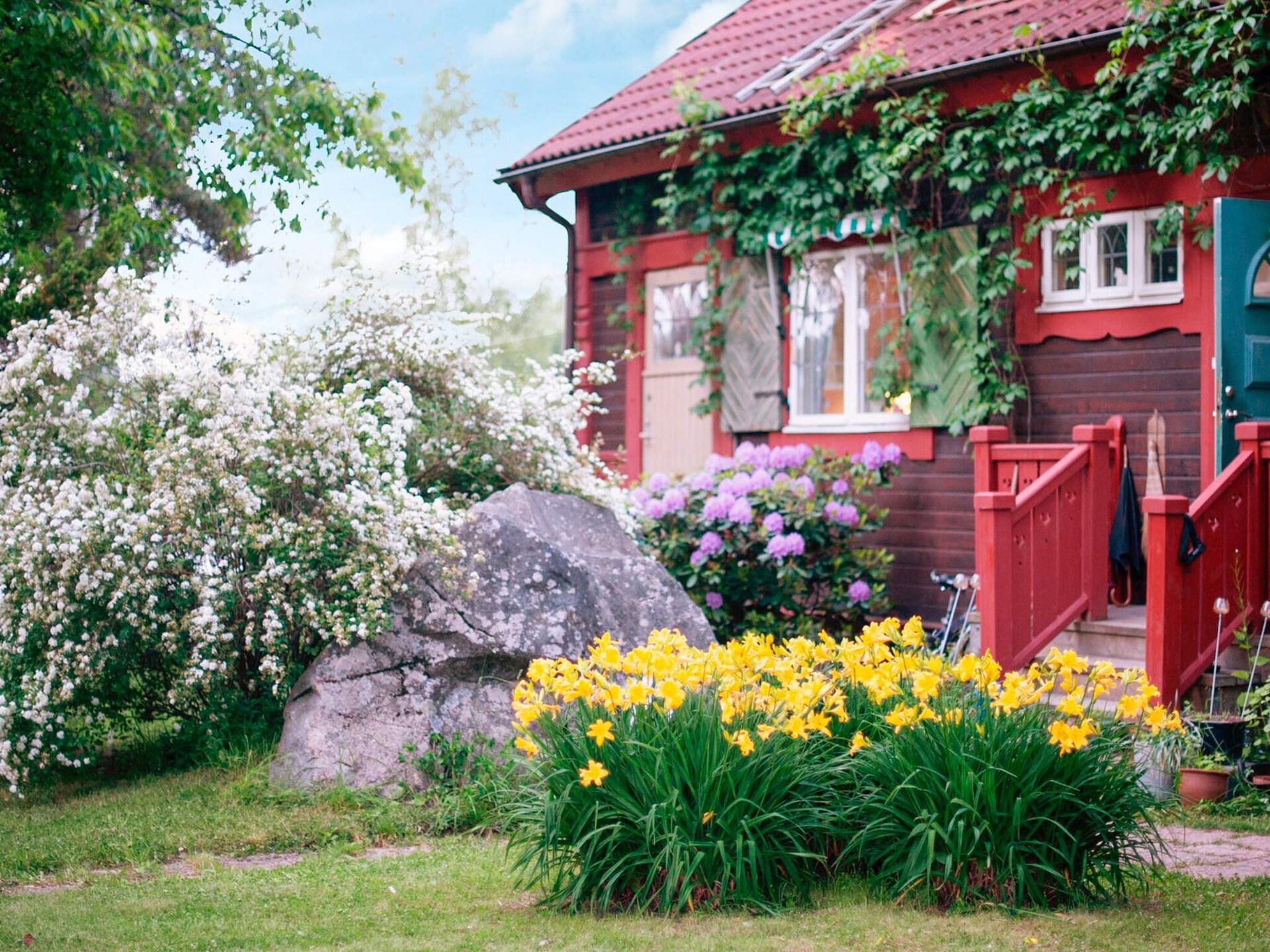 Exclusieve villa uit 1900 met uitzicht op het meer Ösbysjön in Djursholm - foto 1