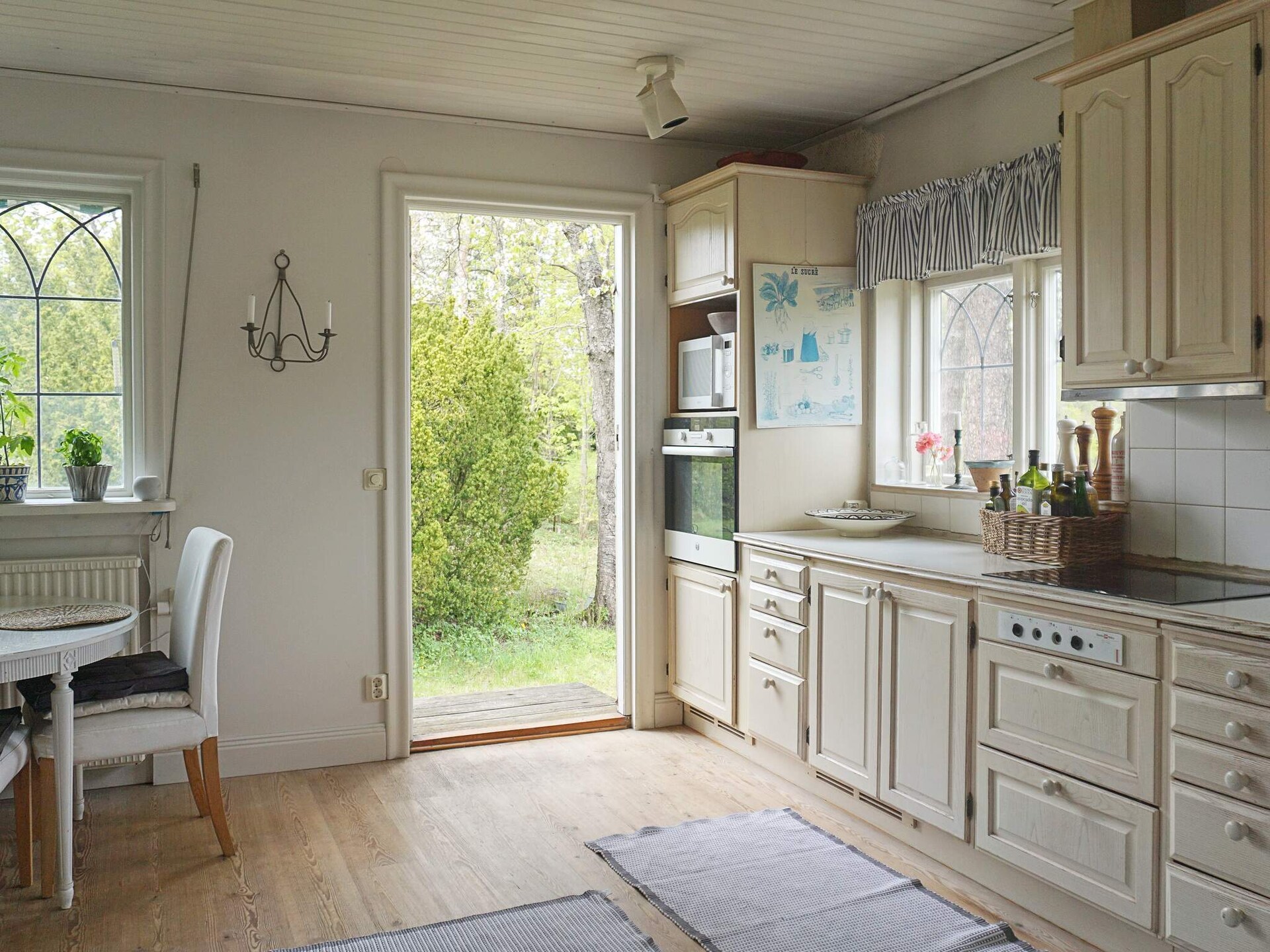 Exclusieve villa uit 1900 met uitzicht op het meer Ösbysjön in Djursholm - foto 19