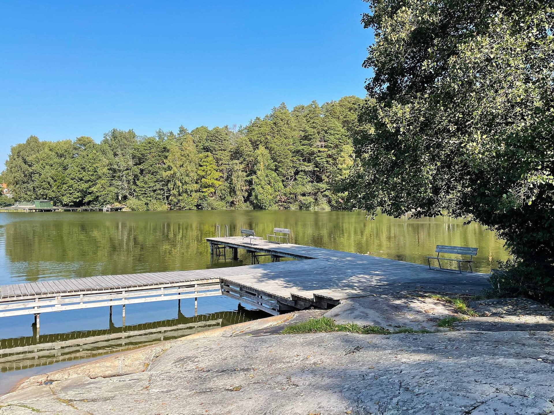 Exclusieve villa uit 1900 met uitzicht op het meer Ösbysjön in Djursholm - foto 10