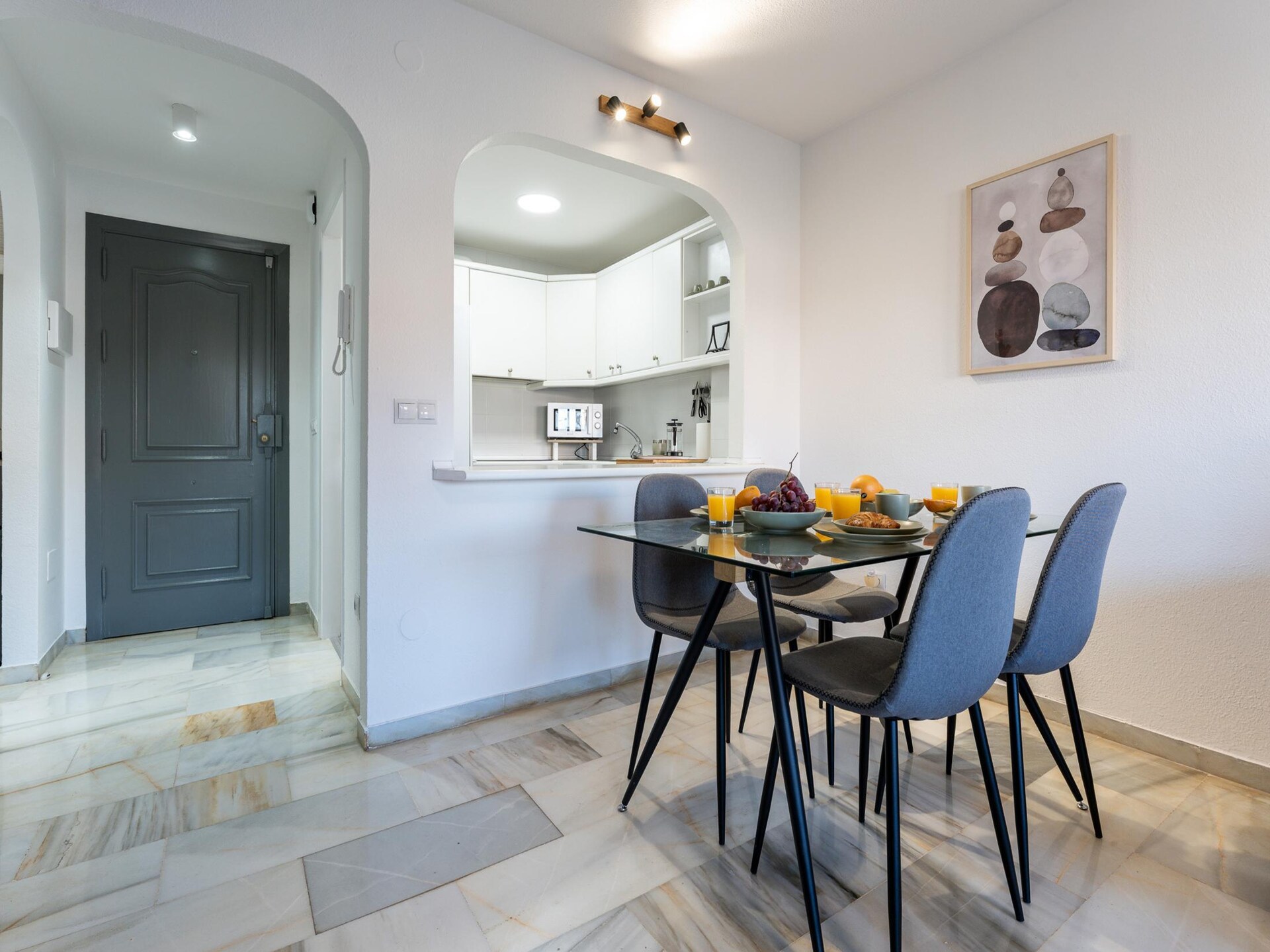 Knus appartement in Arroyo de la Miel met terras, vlakbij strand en Málaga - foto 14