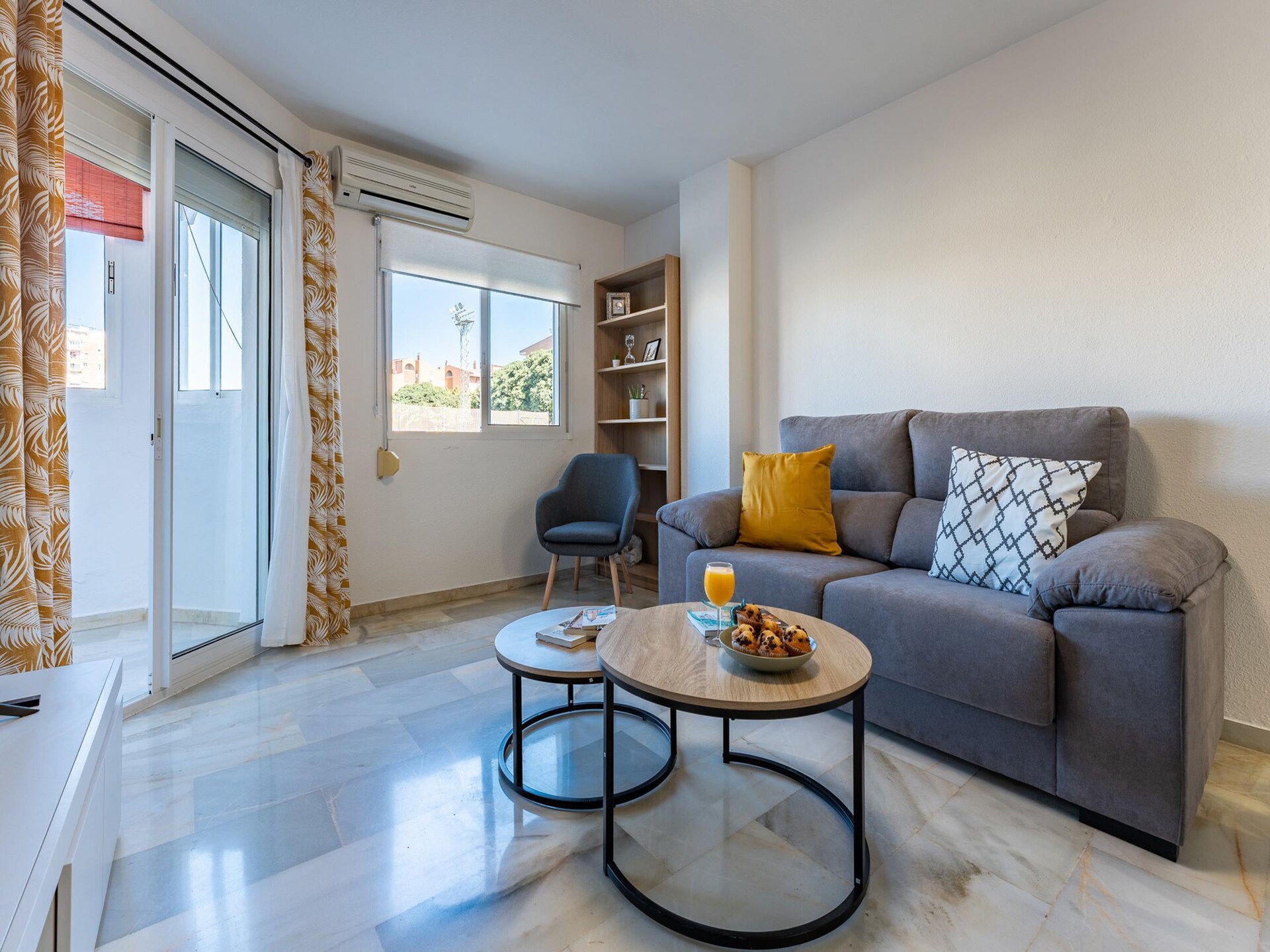 Knus appartement in Arroyo de la Miel met terras, vlakbij strand en Málaga - foto 1
