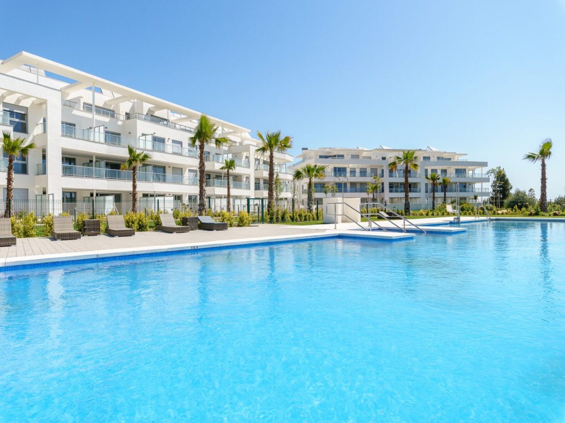 Knus appartement in Arroyo de la Miel met terras, vlakbij strand en Málaga - foto 32