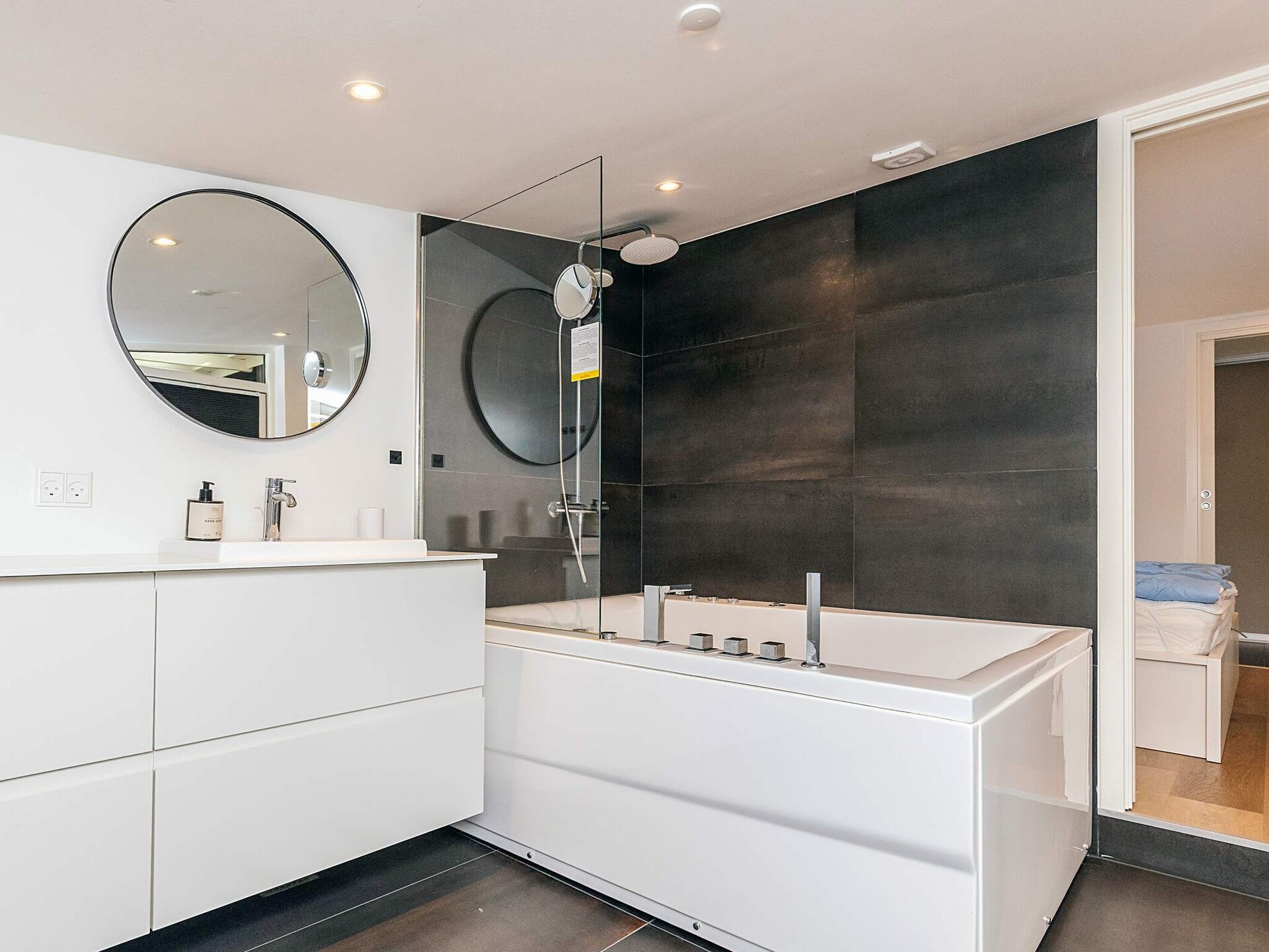 Vrijstaand vakantiehuis met whirlpool op 850m van strand Marielyst, Denemarken - foto 22