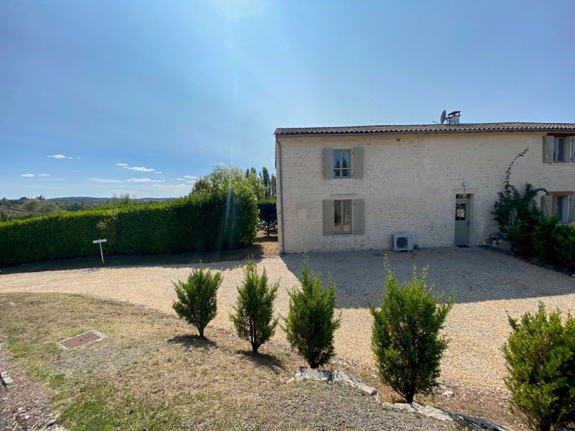 Vrijstaande villa met privézwembad op vakantiepark in Chalais - foto 7