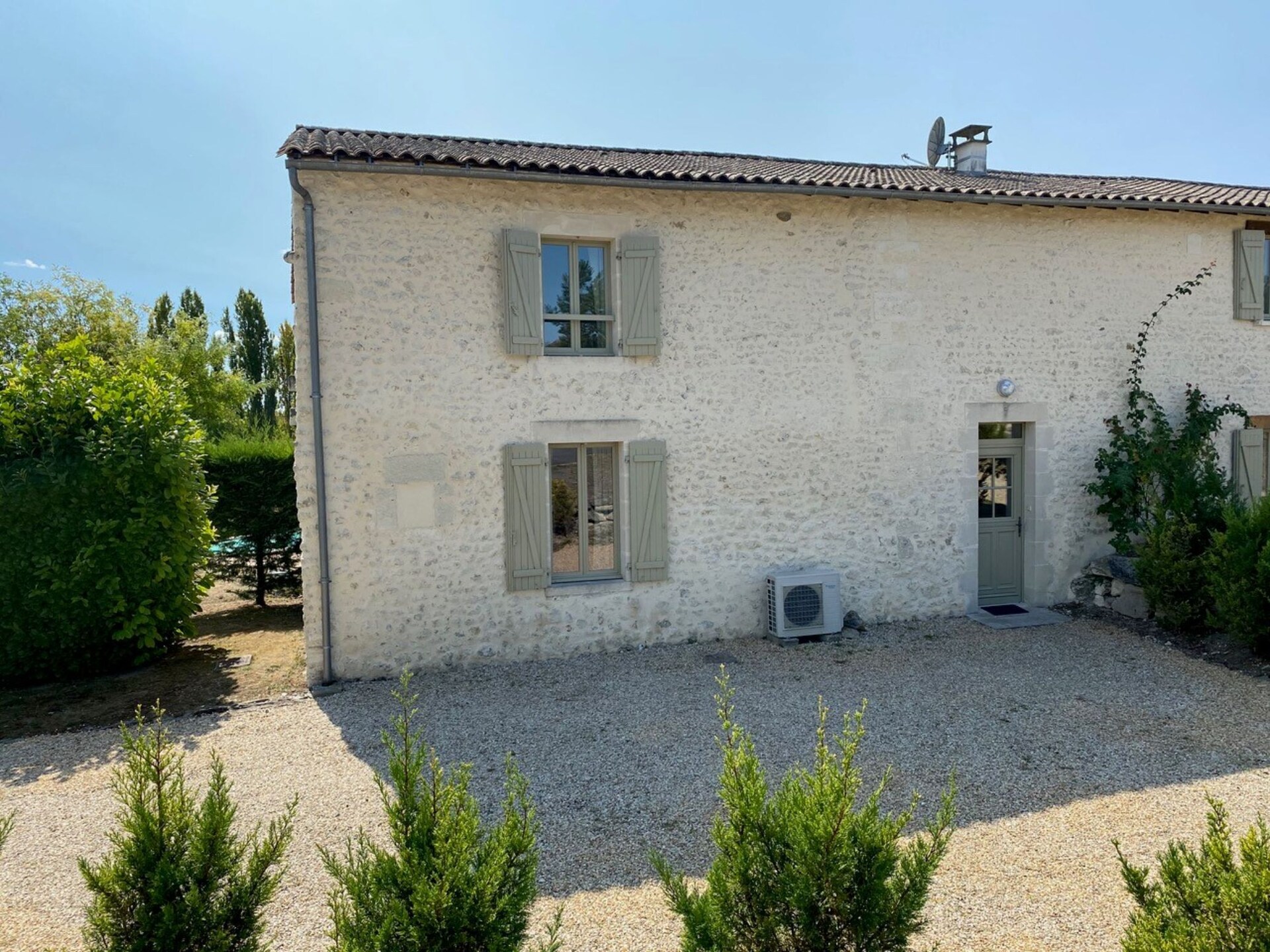 Vrijstaande villa met privézwembad op vakantiepark in Chalais - foto 10
