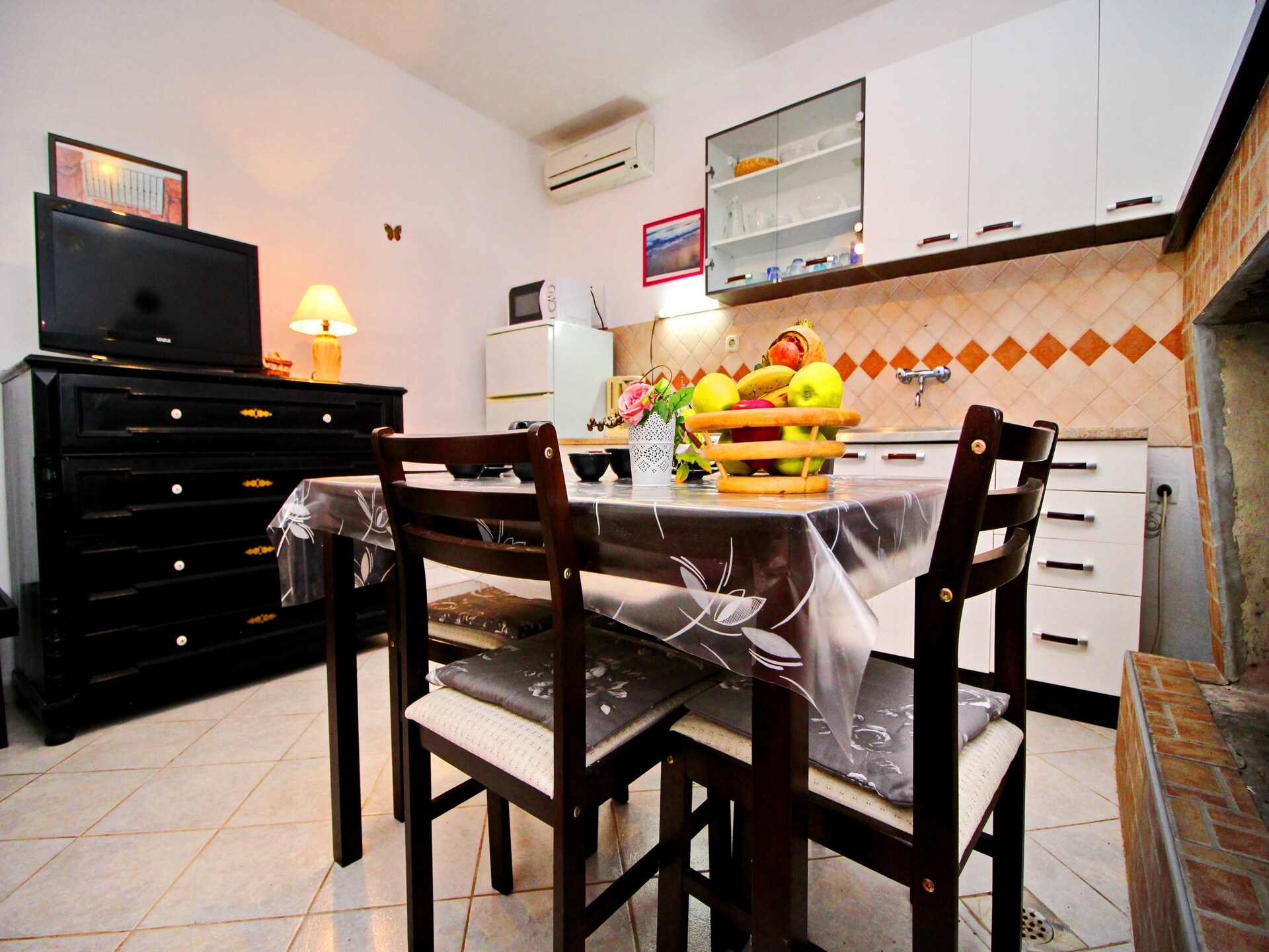4-persoons appartement in Blato met zeezicht en terras - foto 3