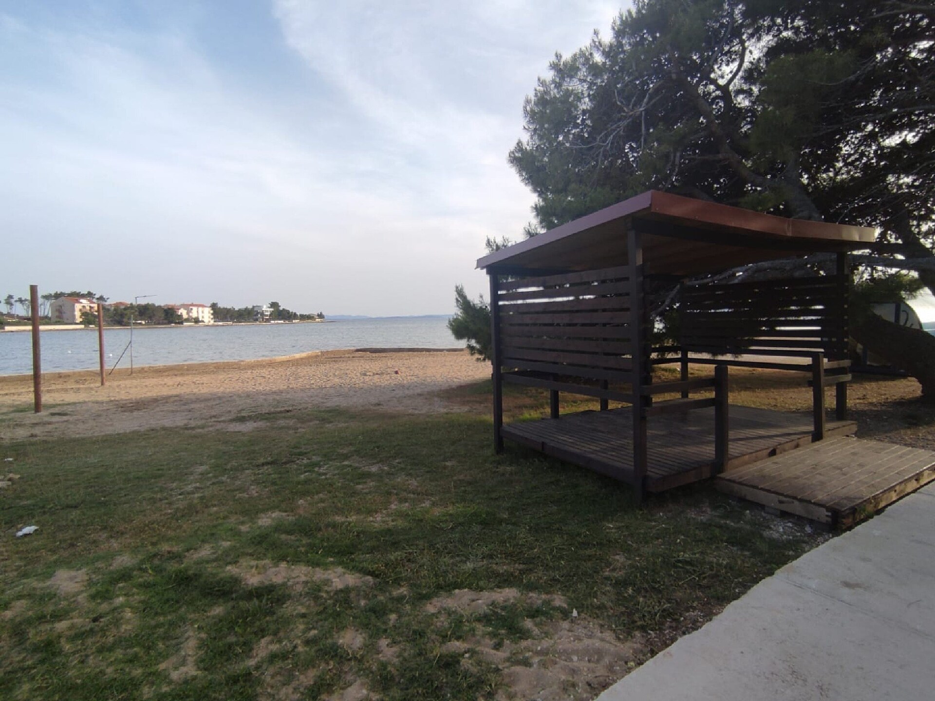 Stacaravan aan zee in Privlaka met terras, BBQ en wifi - foto 20