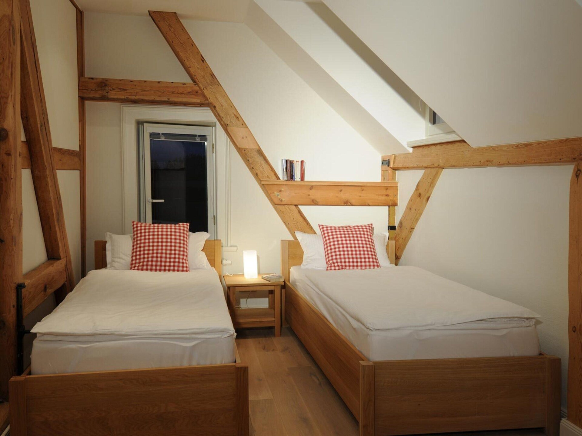 Luxe 4-persoons appartement bij de Oostzee op schiereiland Zudar, Rügen - foto 7