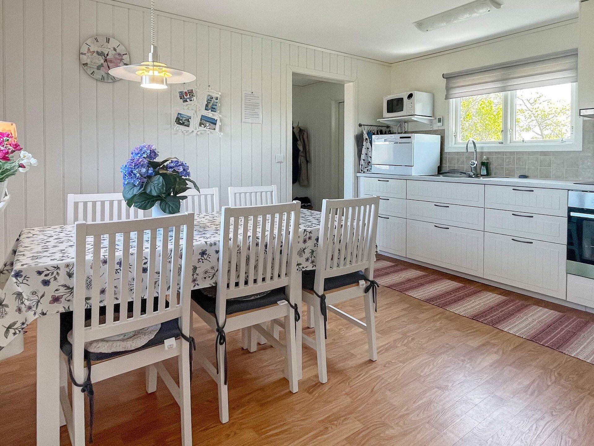 Op 1,0 km van het meer: sfeervol vakantiehuis in Löttorp - foto 8