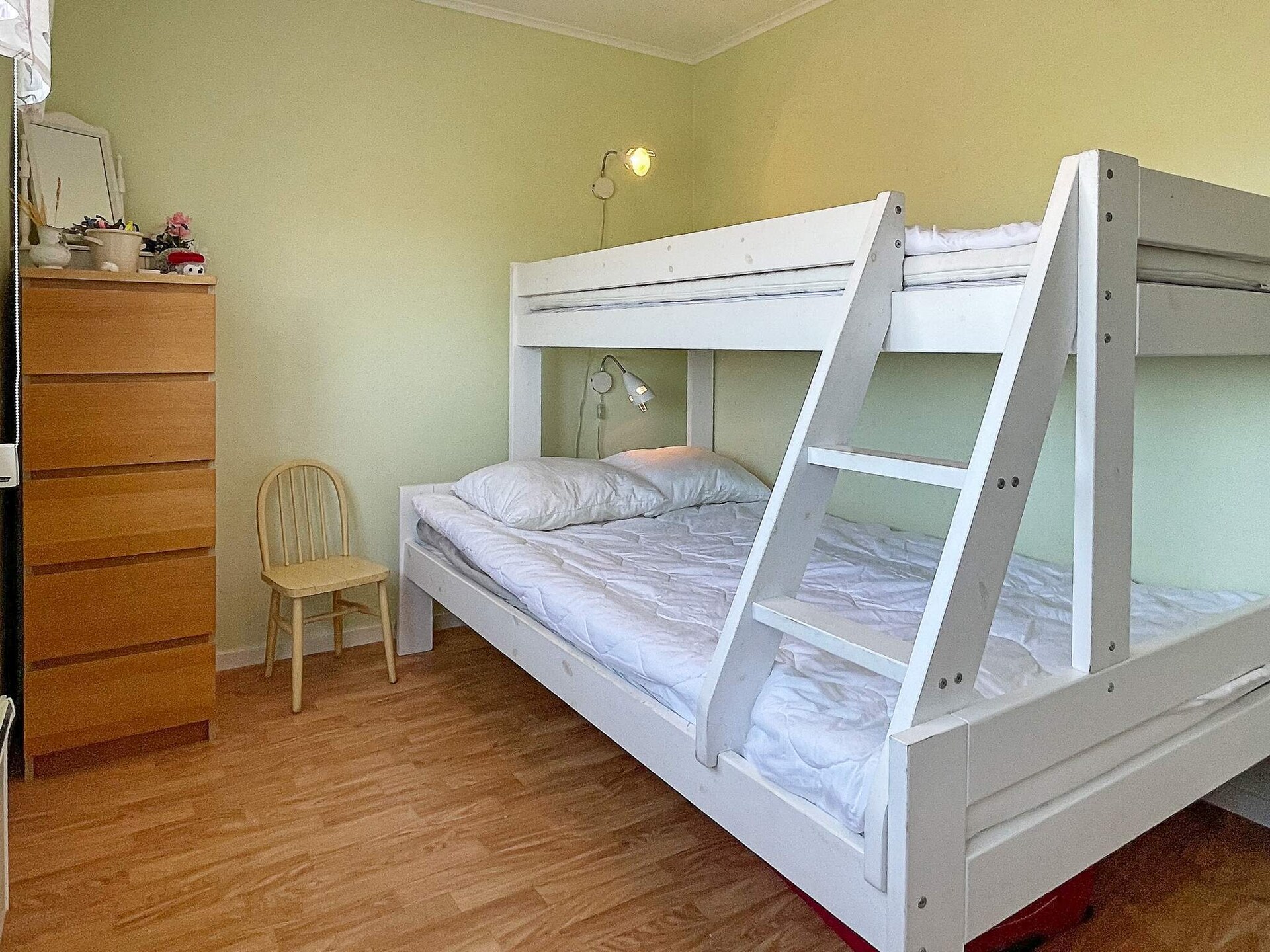 Op 1,0 km van het meer: sfeervol vakantiehuis in Löttorp - foto 10