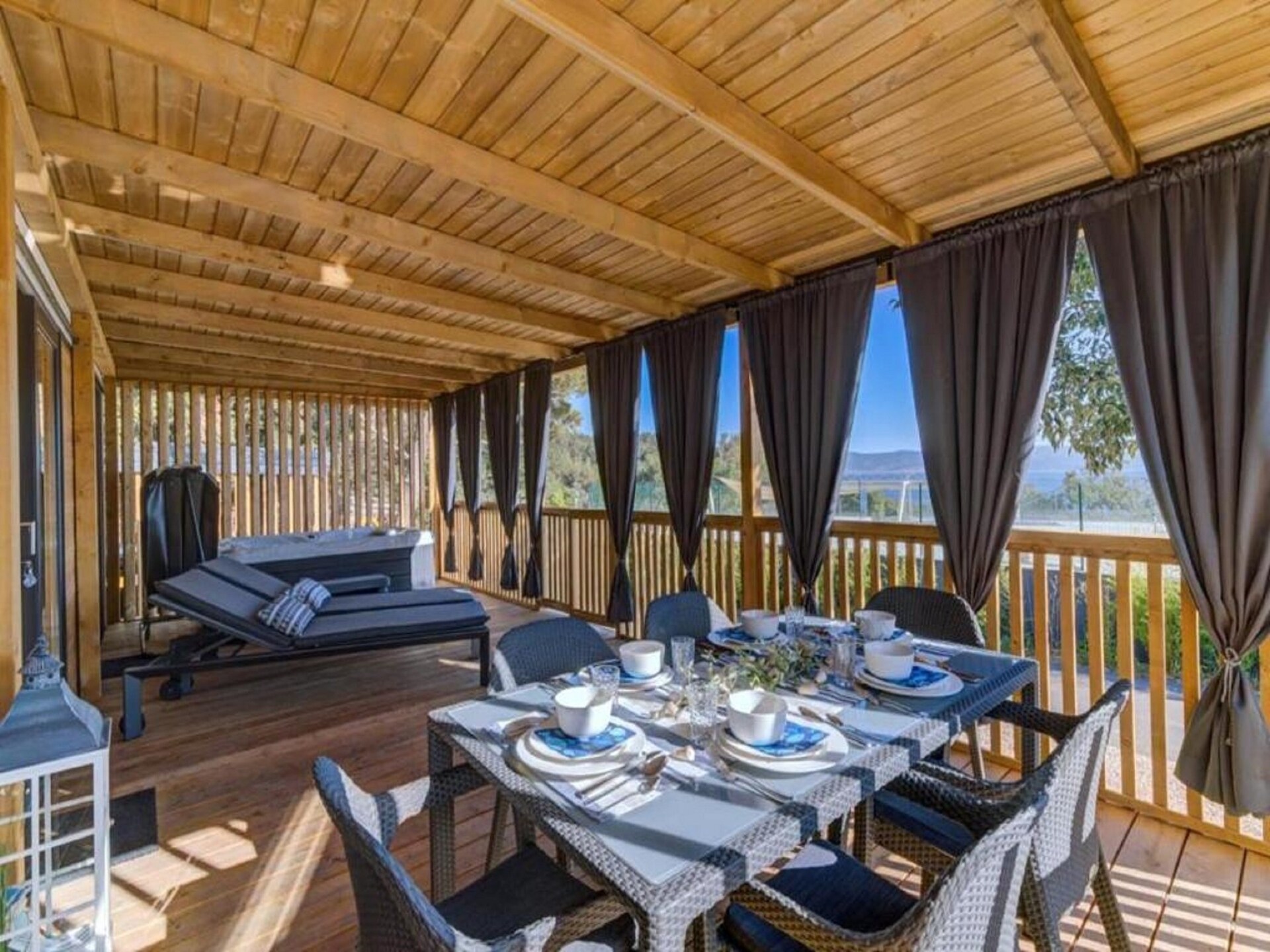 Stacaravan met hot tub en terras op 100 meter van het strand in Orebić - foto 22