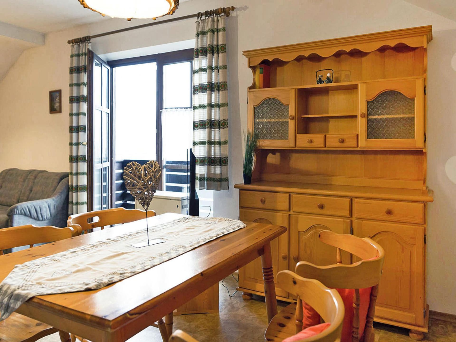 Op 300 m van het meer: sfeervol appartement in Neuschönau - foto 19
