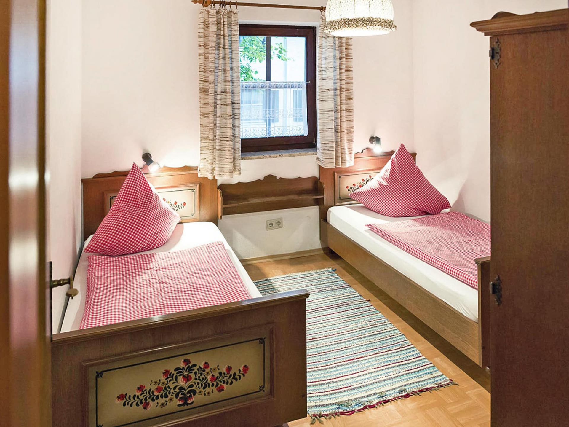 Op 300 m van het meer: sfeervol appartement in Neuschönau - foto 11