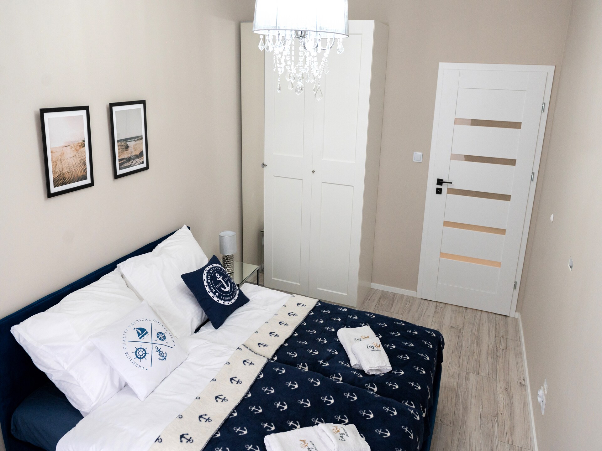 Ruim appartement aan de Dziwna met zwembad en sauna, 700m van strand - foto 14