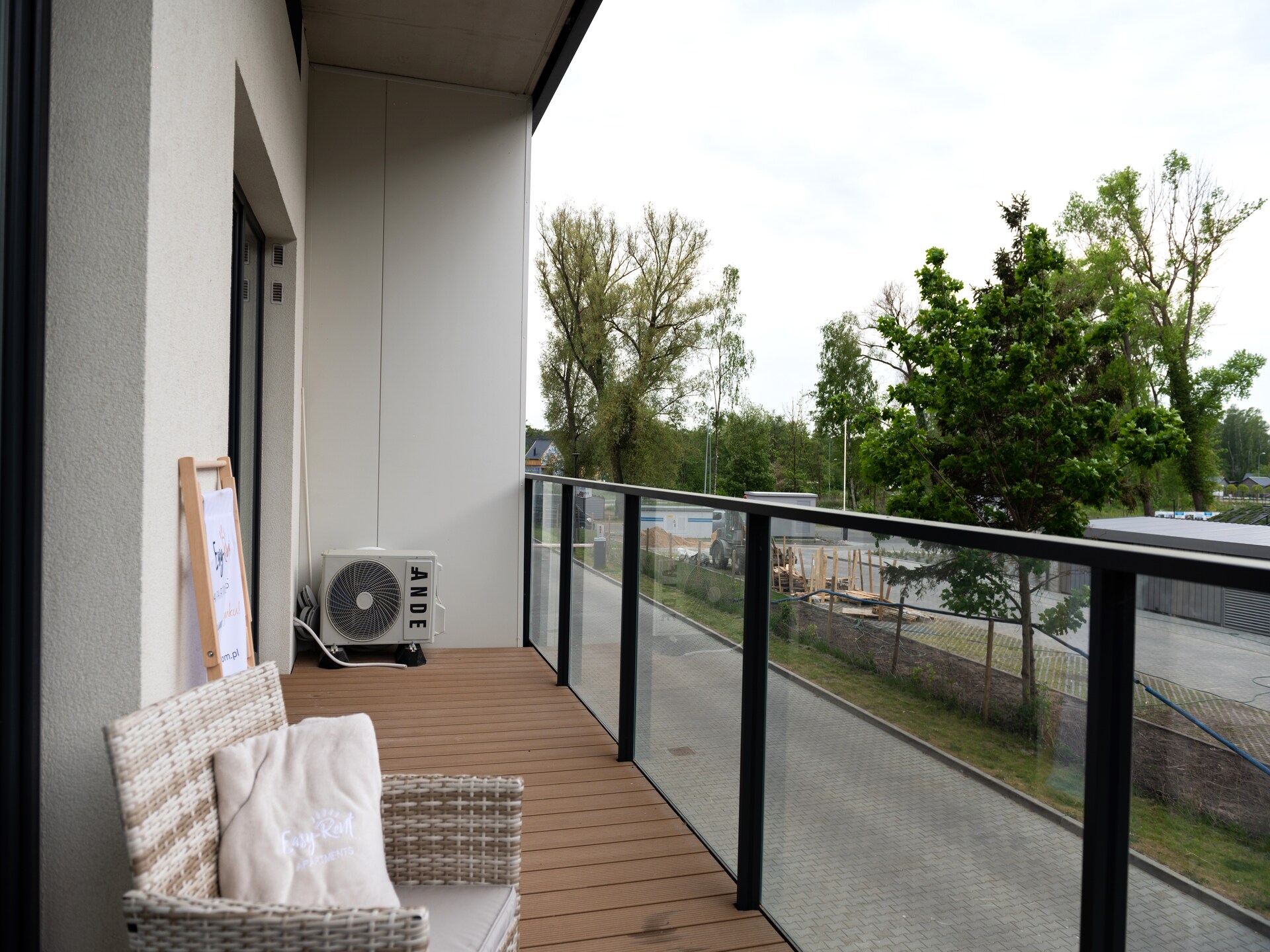Ruim appartement aan de Dziwna met zwembad en sauna, 700m van strand - foto 20