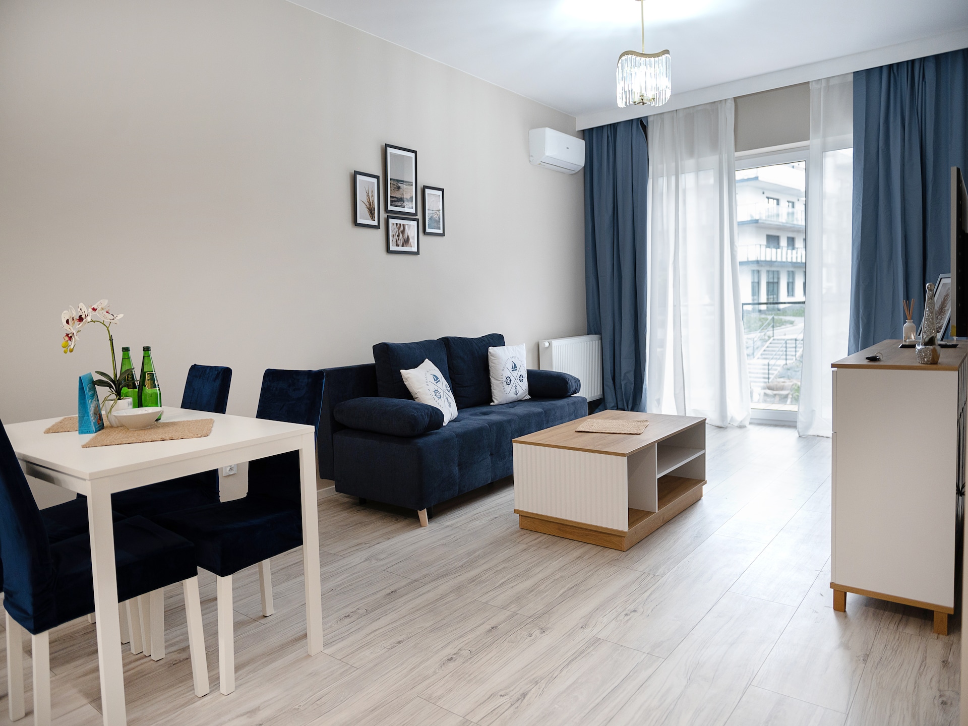 Ruim appartement aan de Dziwna met zwembad en sauna, 700m van strand - foto 3