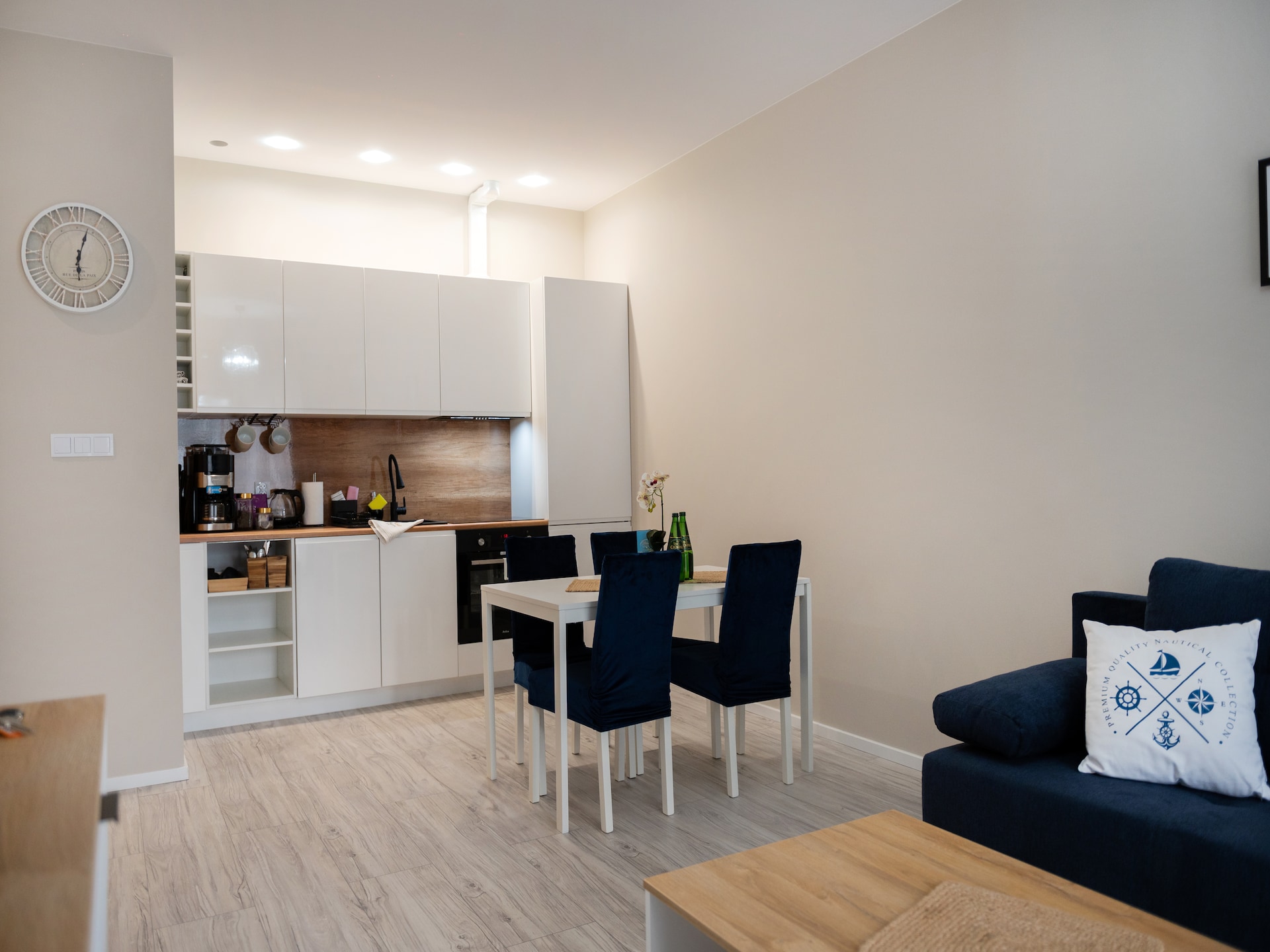 Ruim appartement aan de Dziwna met zwembad en sauna, 700m van strand - foto 8