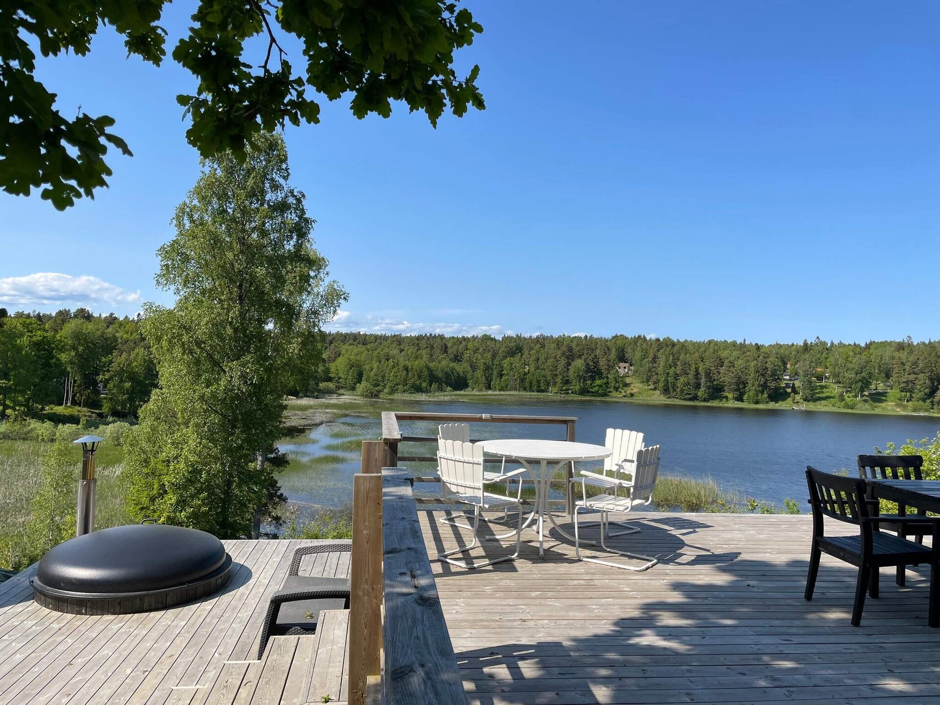 Vrijstaand vakantiehuis met panoramisch uitzicht op het Kvarnsjön-meer - foto 4