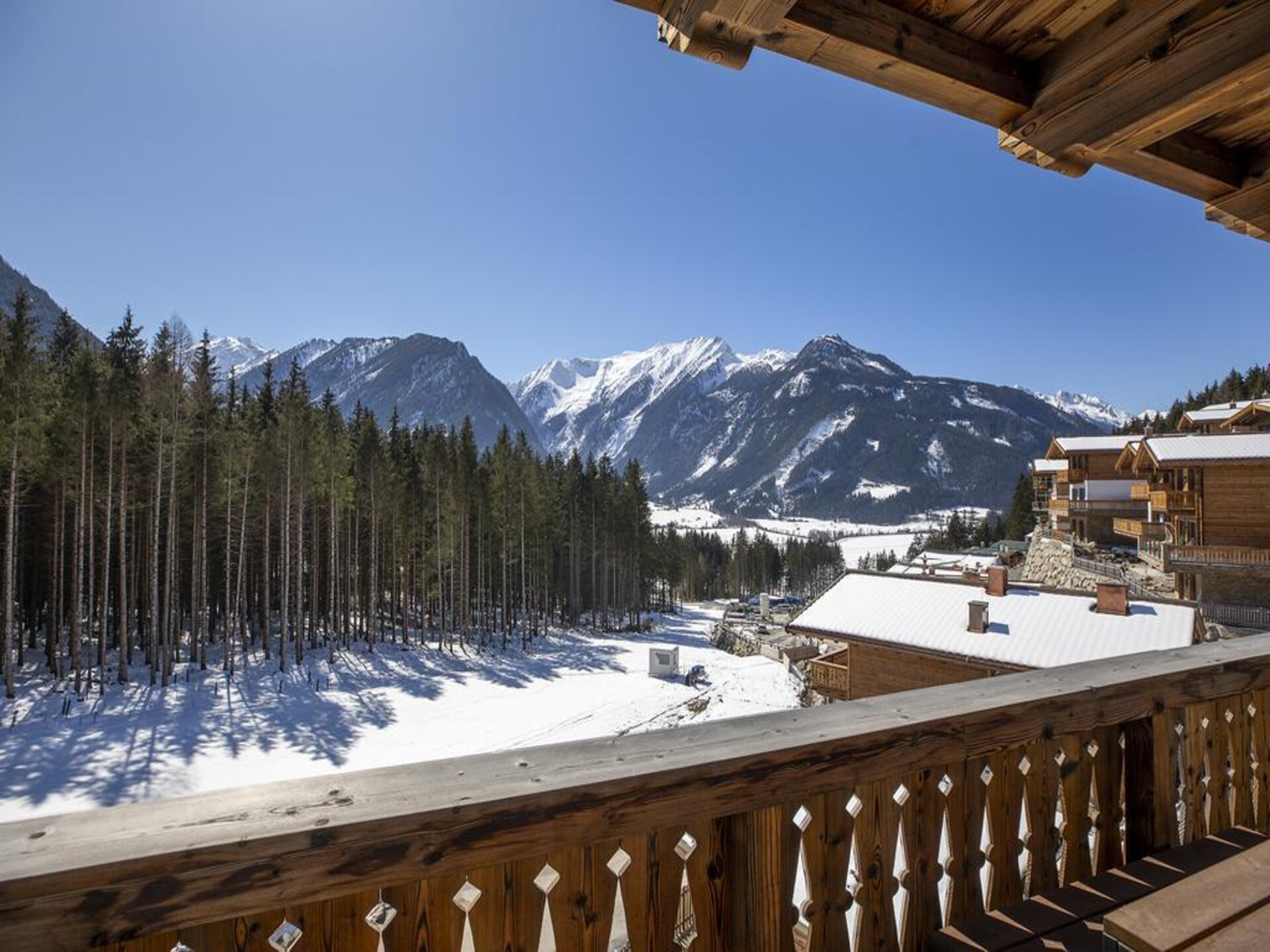 Luxe chalet aan de piste in Neukirchen met privésauna - foto 41