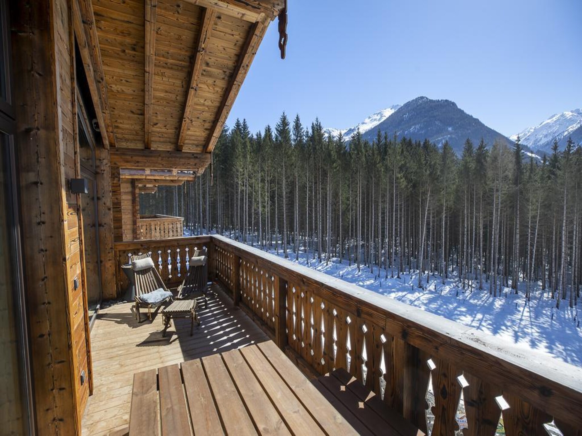 Luxe chalet aan de piste in Neukirchen met privésauna - foto 44