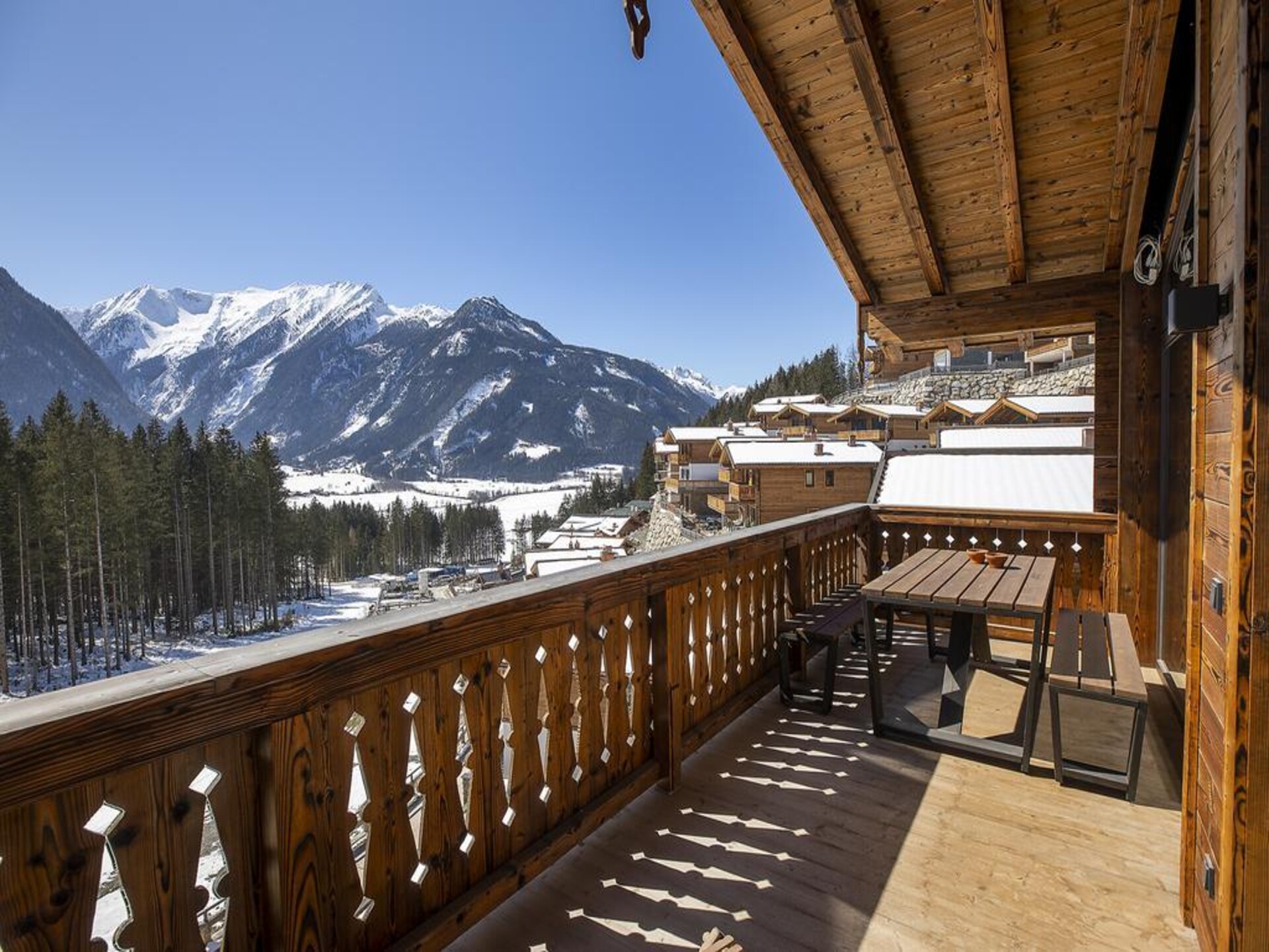 Luxe chalet aan de piste in Neukirchen met privésauna - foto 40