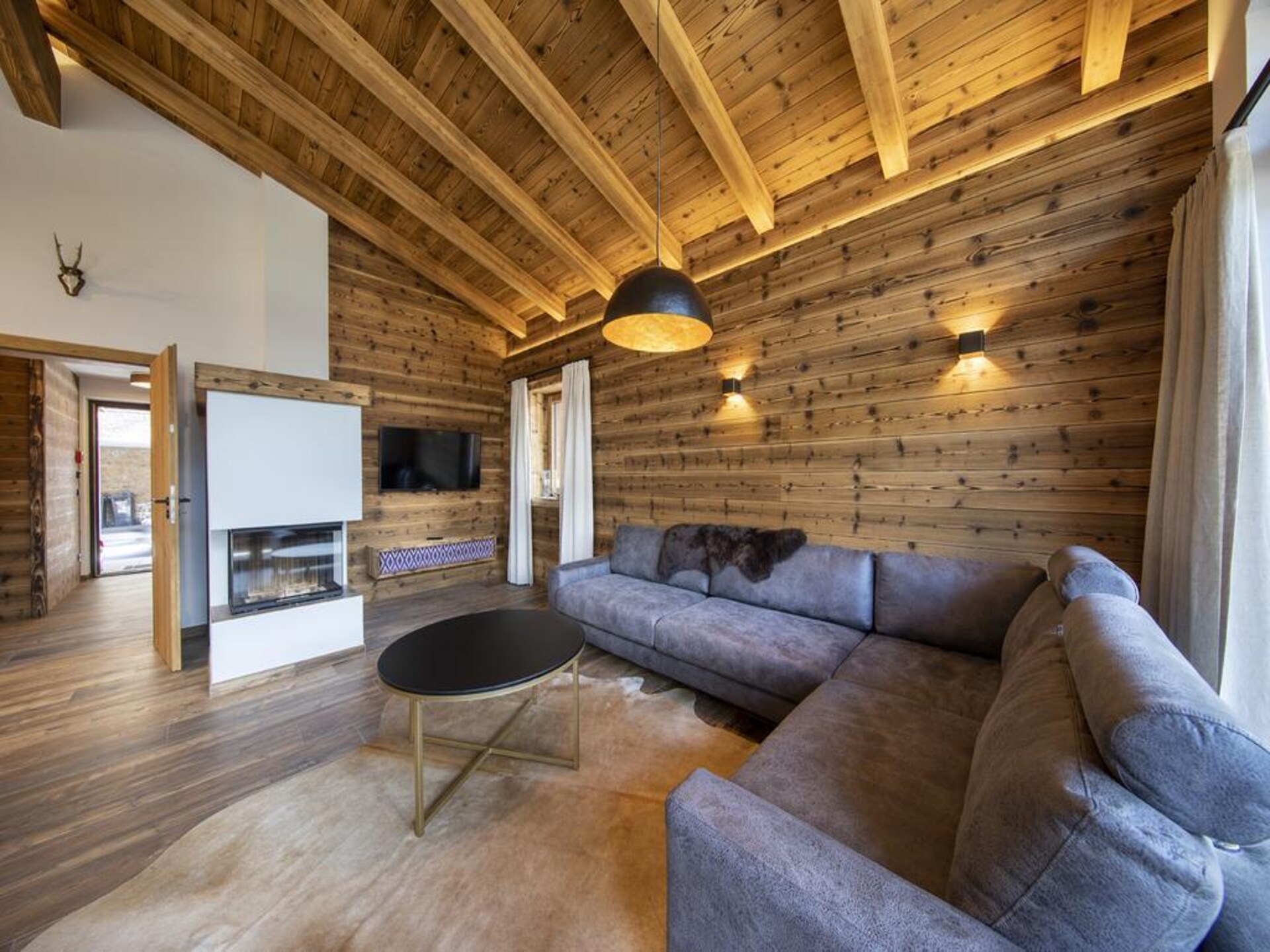 Luxe chalet aan de piste in Neukirchen met privésauna - foto 13