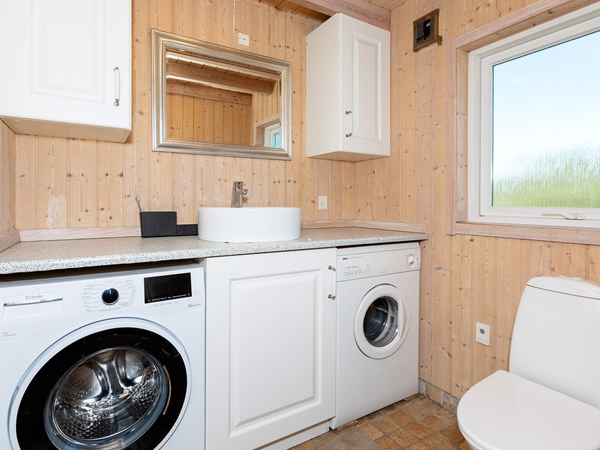 Ruim vakantiehuis voor 12 met privézwembad, sauna en whirlpool op 500m van strand - foto 27