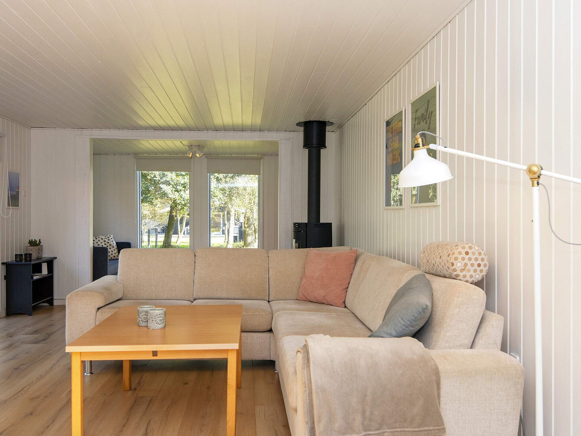 Licht vakantiehuis bij de fjord met omheinde tuin en twee terrassen - foto 23