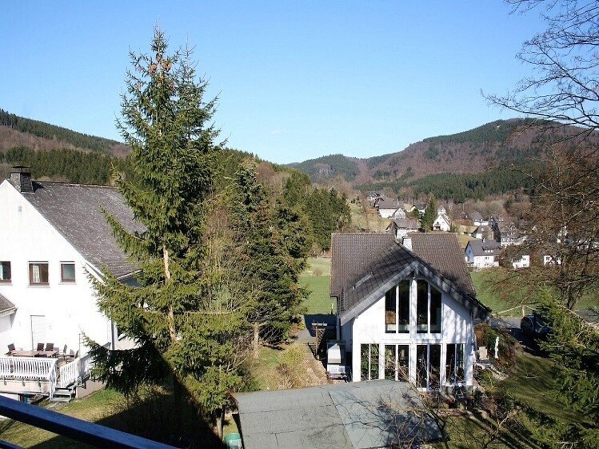 Ruim appartement in Winterberg met balkon, ideaal voor wintersport en wandelen - foto 12
