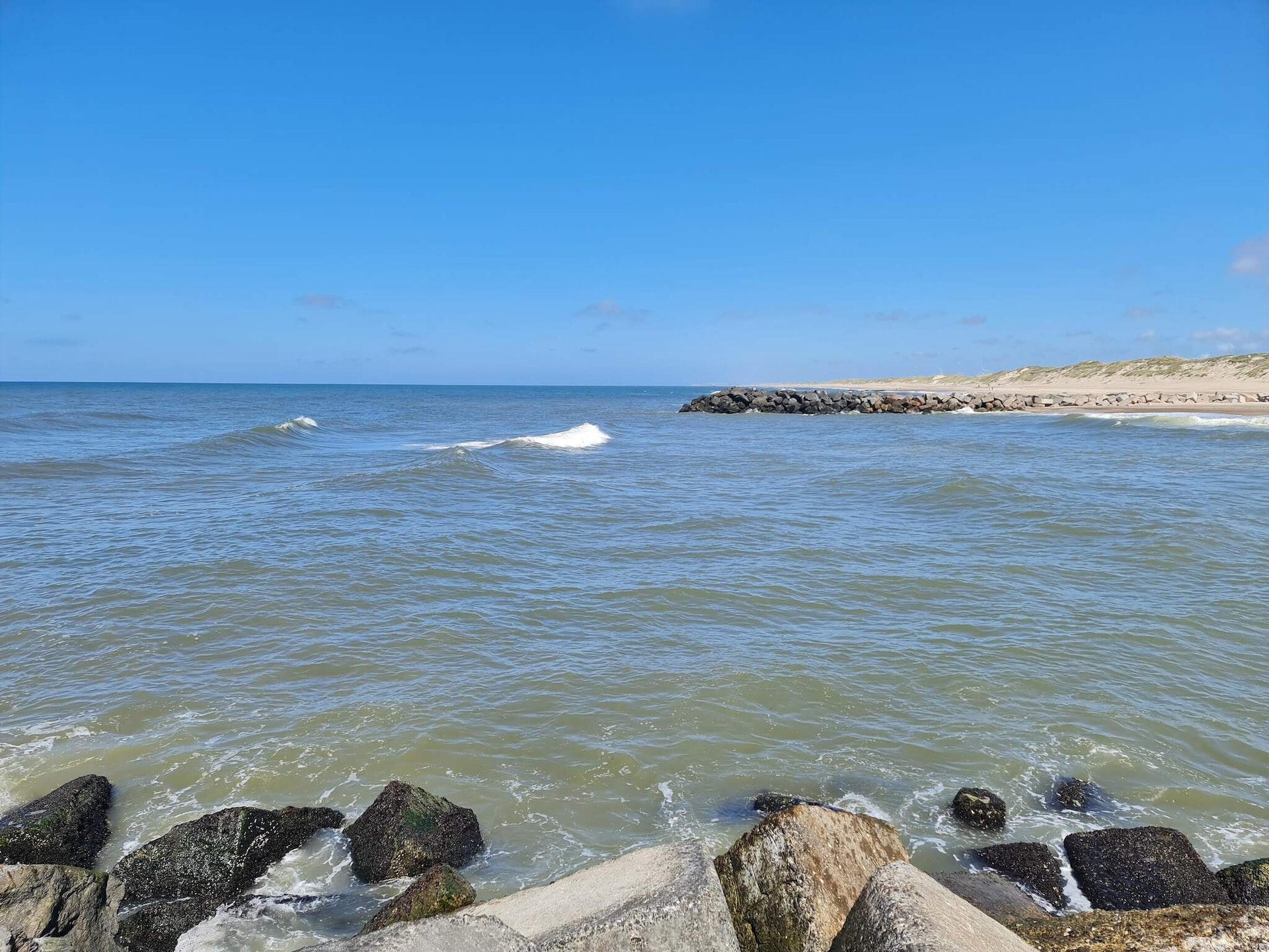 Aan zee: Ruim vakantiehuis in Ulfborg met whirlpool en fjordzicht - foto 14