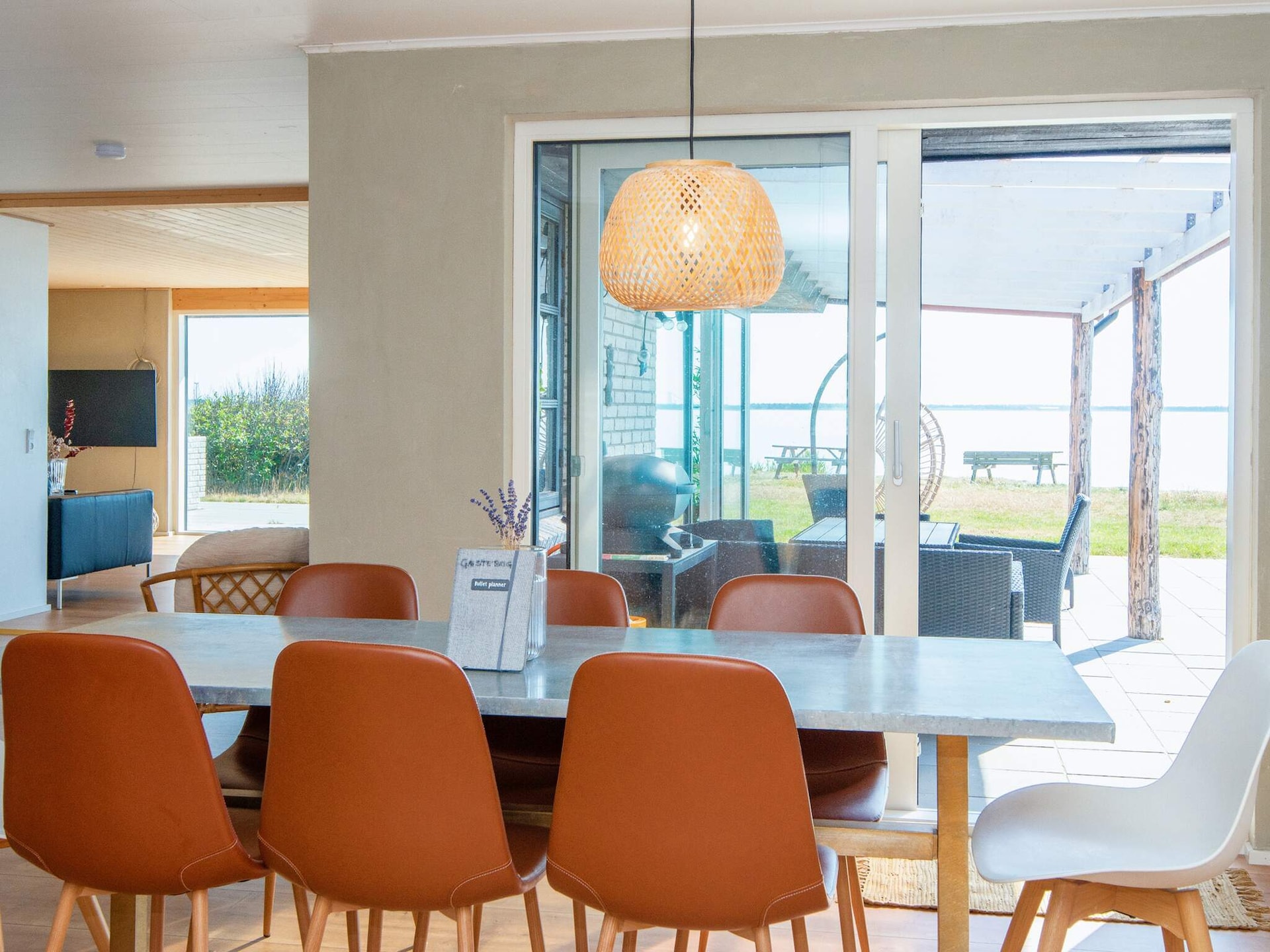 Aan zee: Ruim vakantiehuis in Ulfborg met whirlpool en fjordzicht - foto 32
