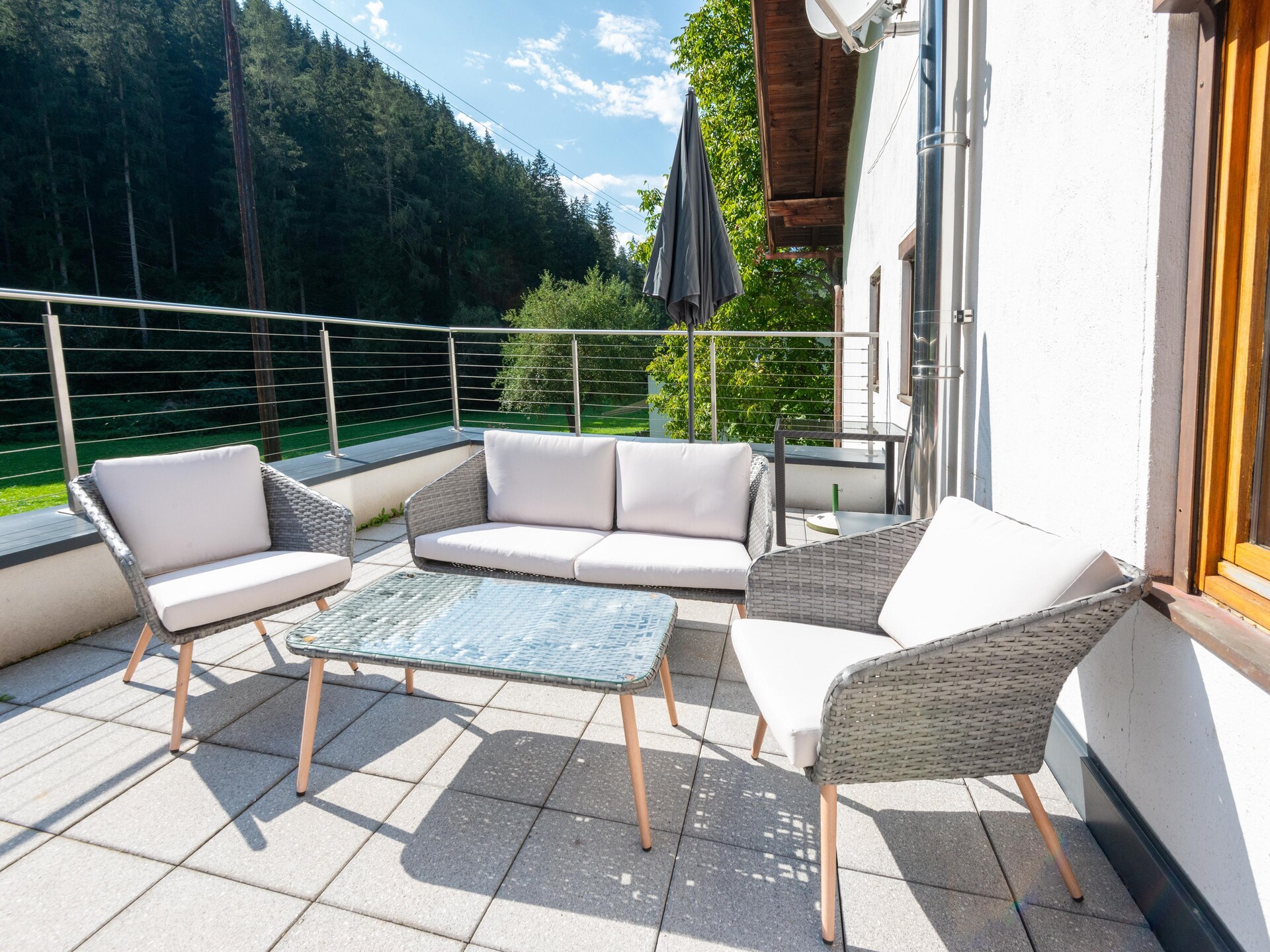 Ruim appartement in Fließ voor 8 personen met terras en bergzicht - foto 28