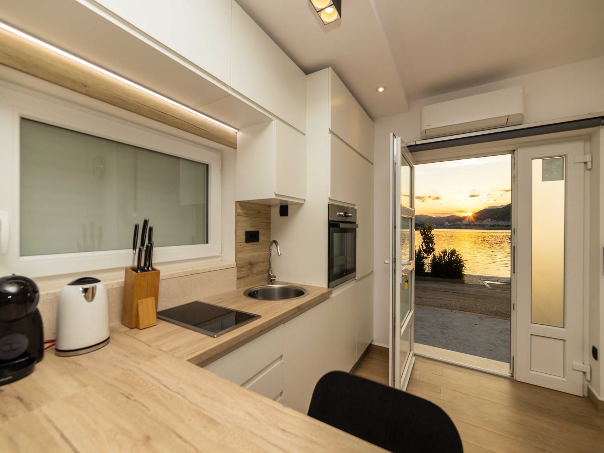 Studio appartement met zeezicht in Rogotin - foto 6