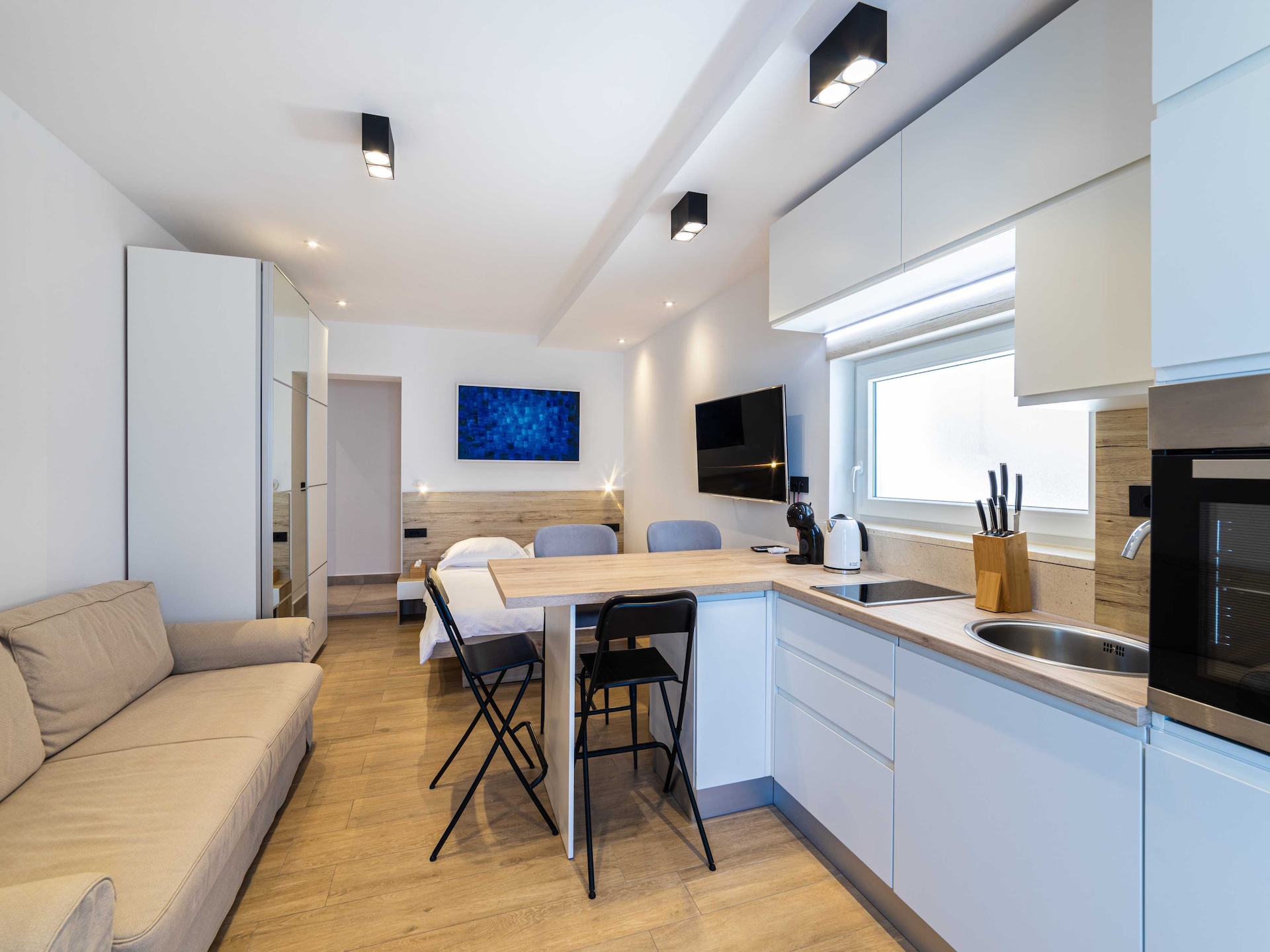 Studio appartement met zeezicht in Rogotin - foto 3