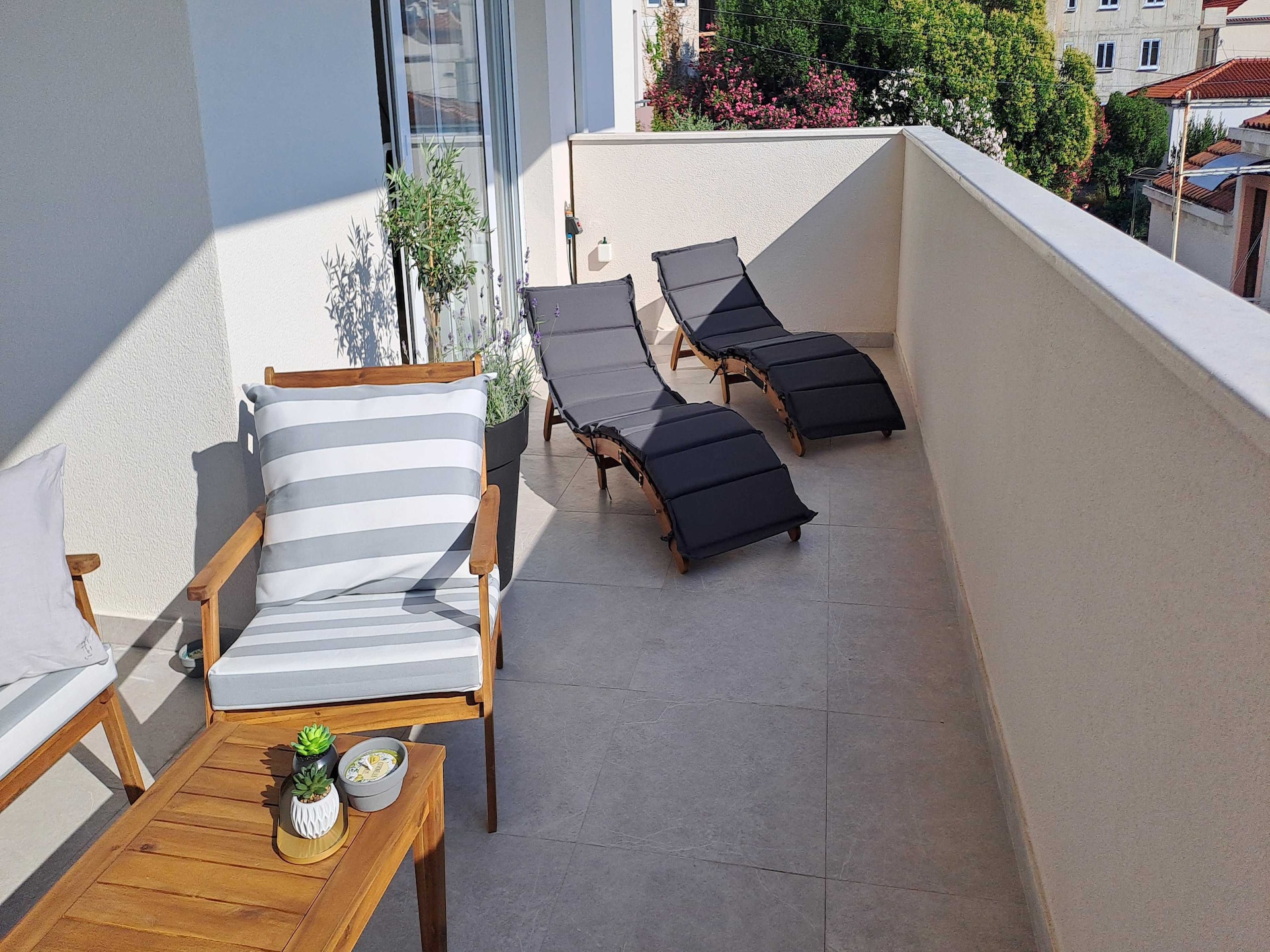 Ruim appartement met balkon en zeezicht nabij de haven van Dubrovnik - foto 31